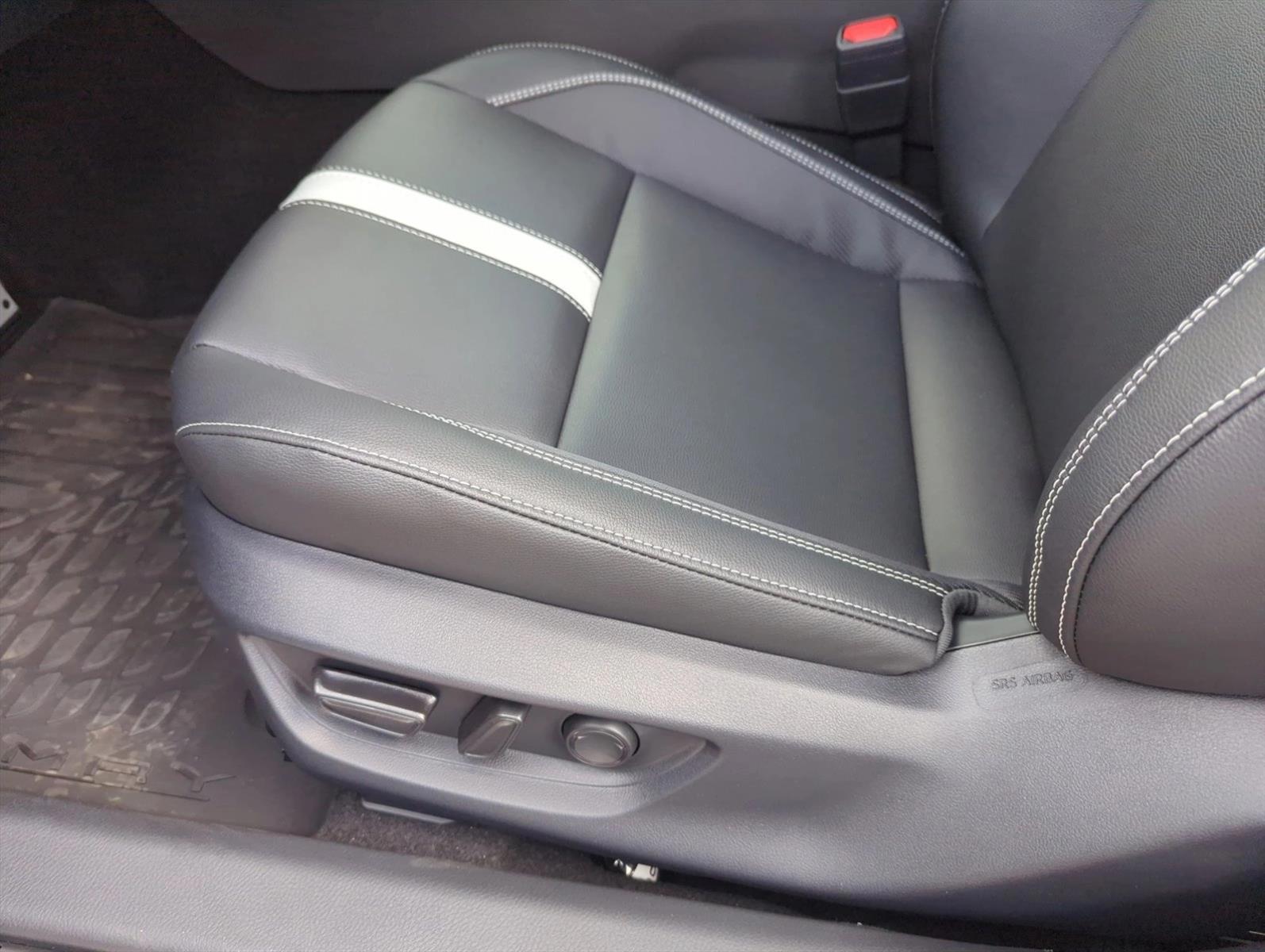 Thumbnail: 2026 Toyota Camry - 3