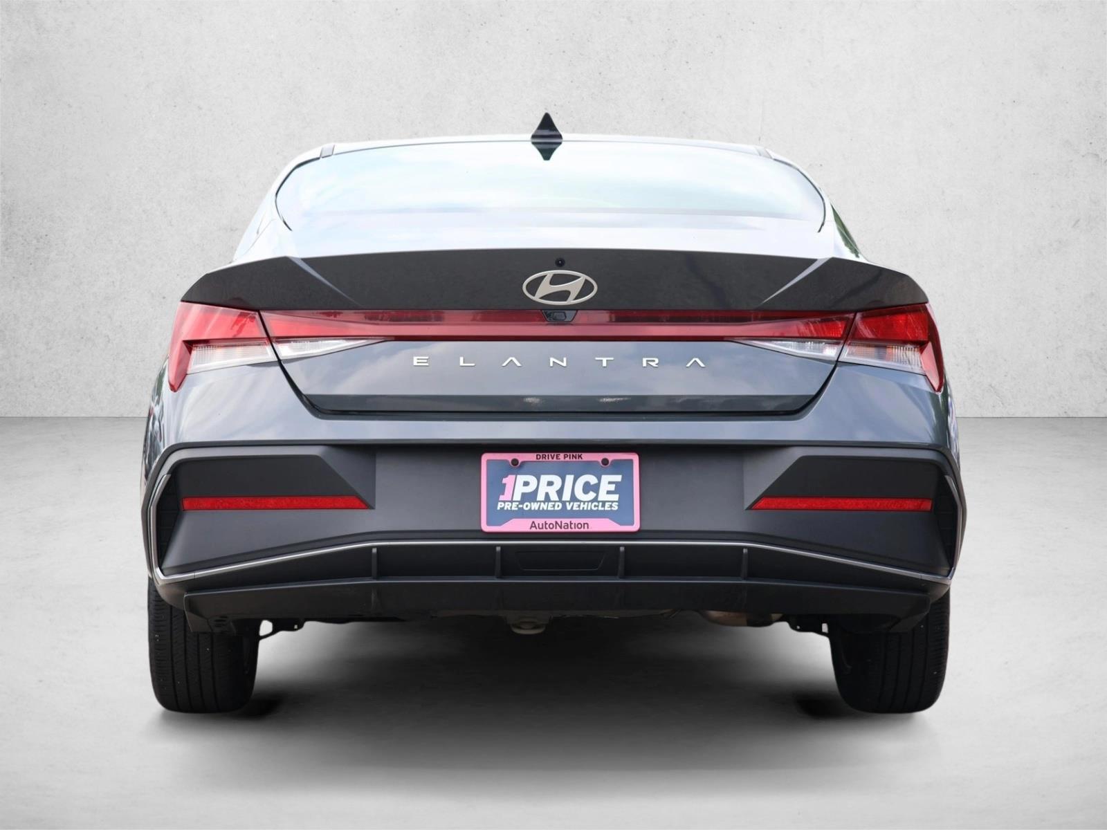 2024 Hyundai Elantra
