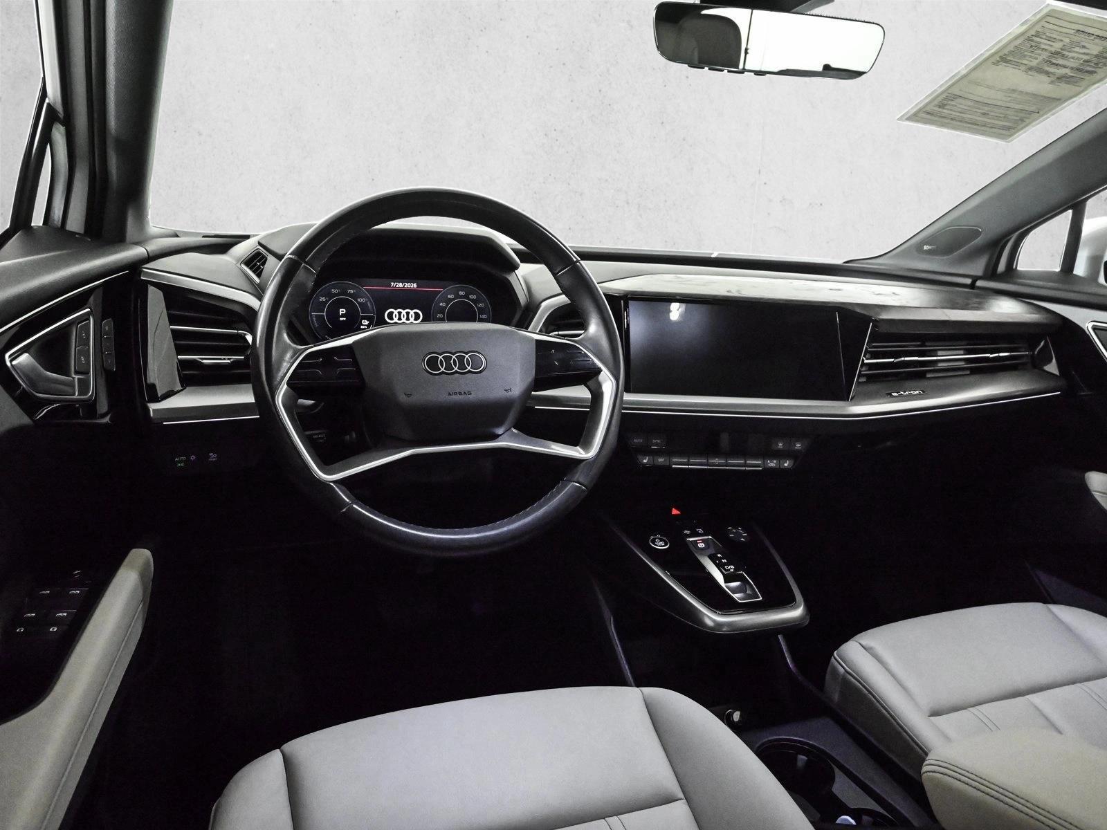 Thumbnail: 2024 Audi Q4 e-tron - 3