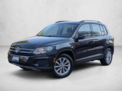 2017 Volkswagen Tiguan S -
                  North Canton, OH