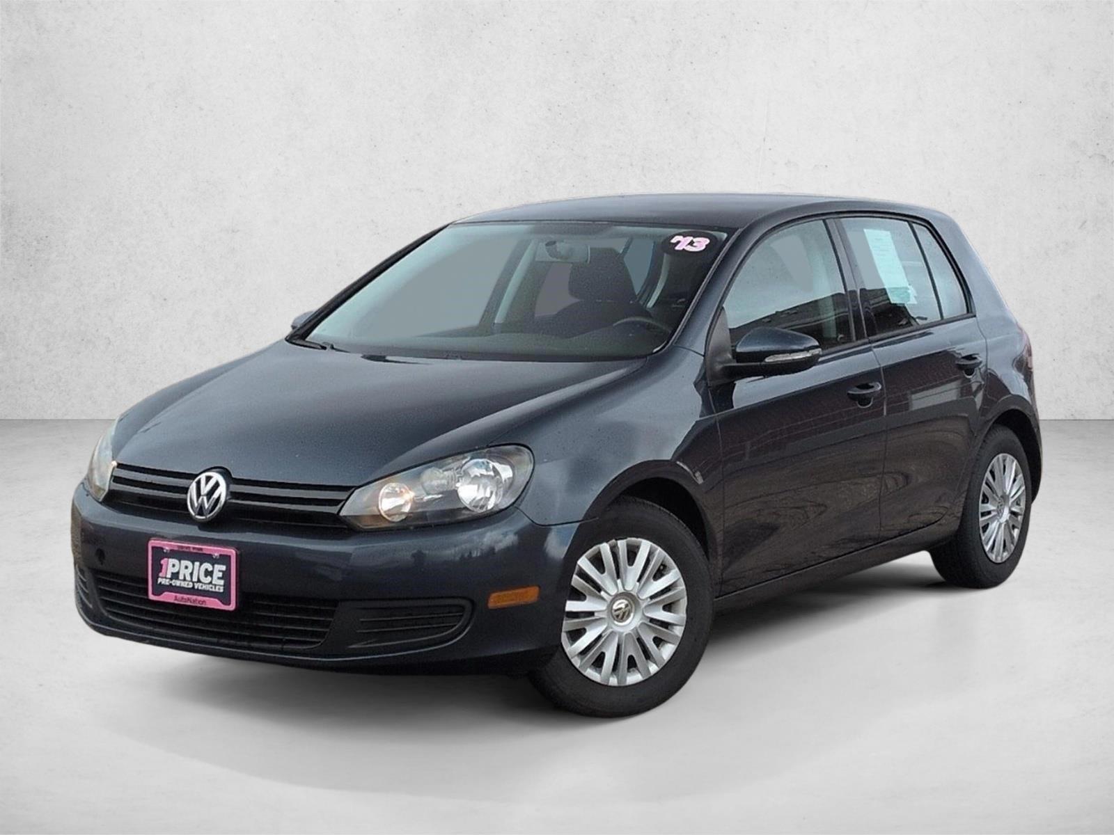 Thumbnail: 2013 Volkswagen Golf - 1