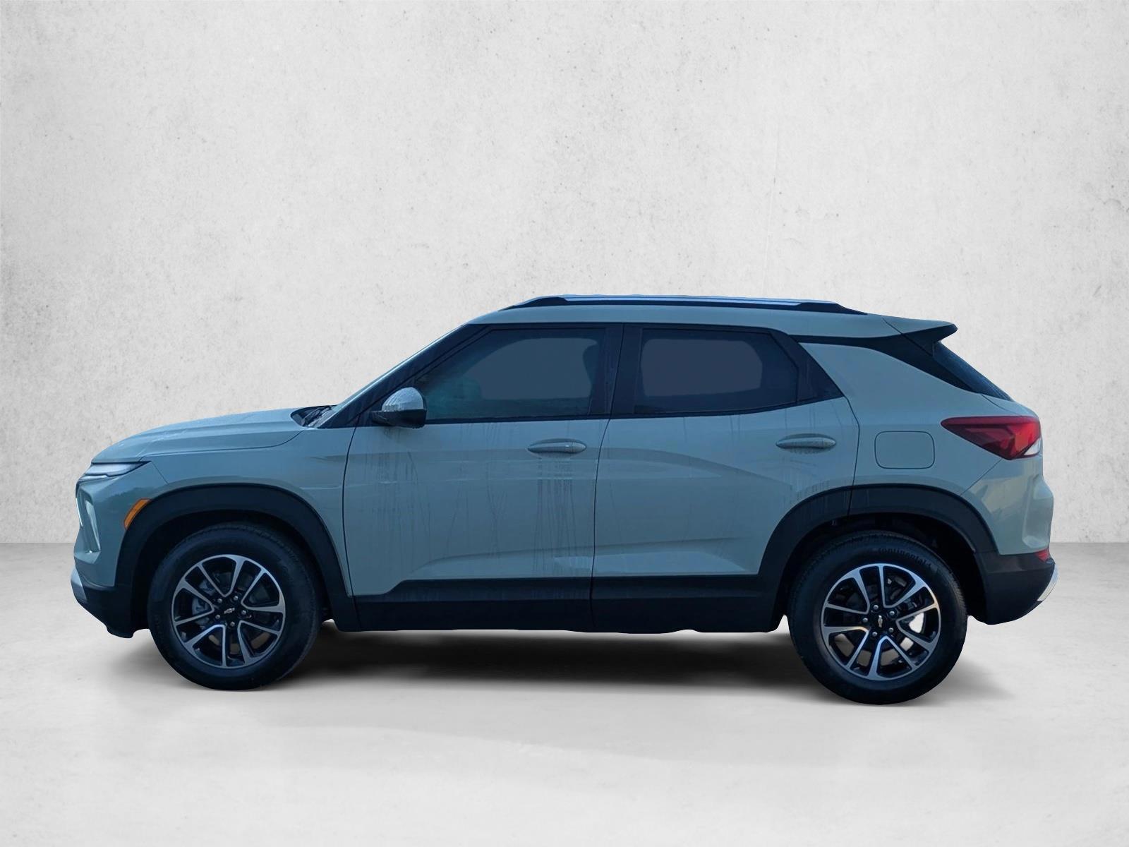 Thumbnail: 2026 Chevrolet TrailBlazer - 2