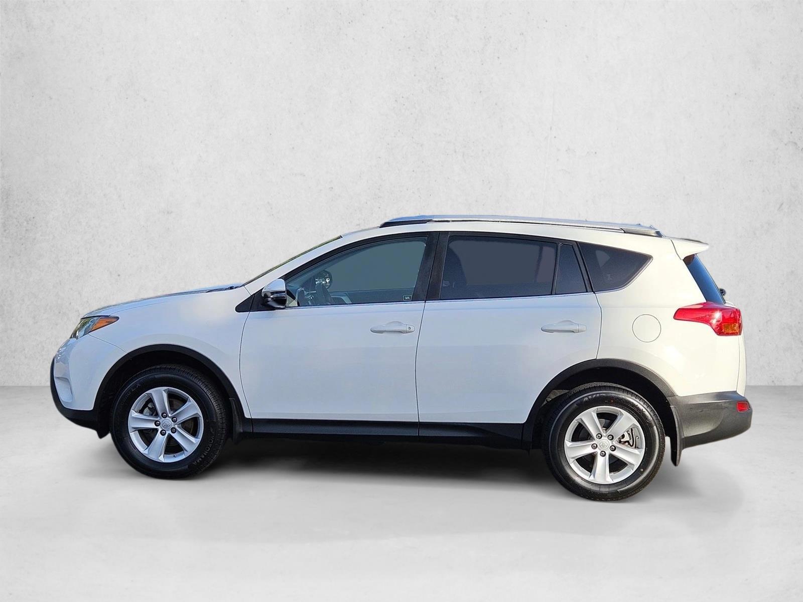 Thumbnail: 2013 Toyota RAV4 - 2