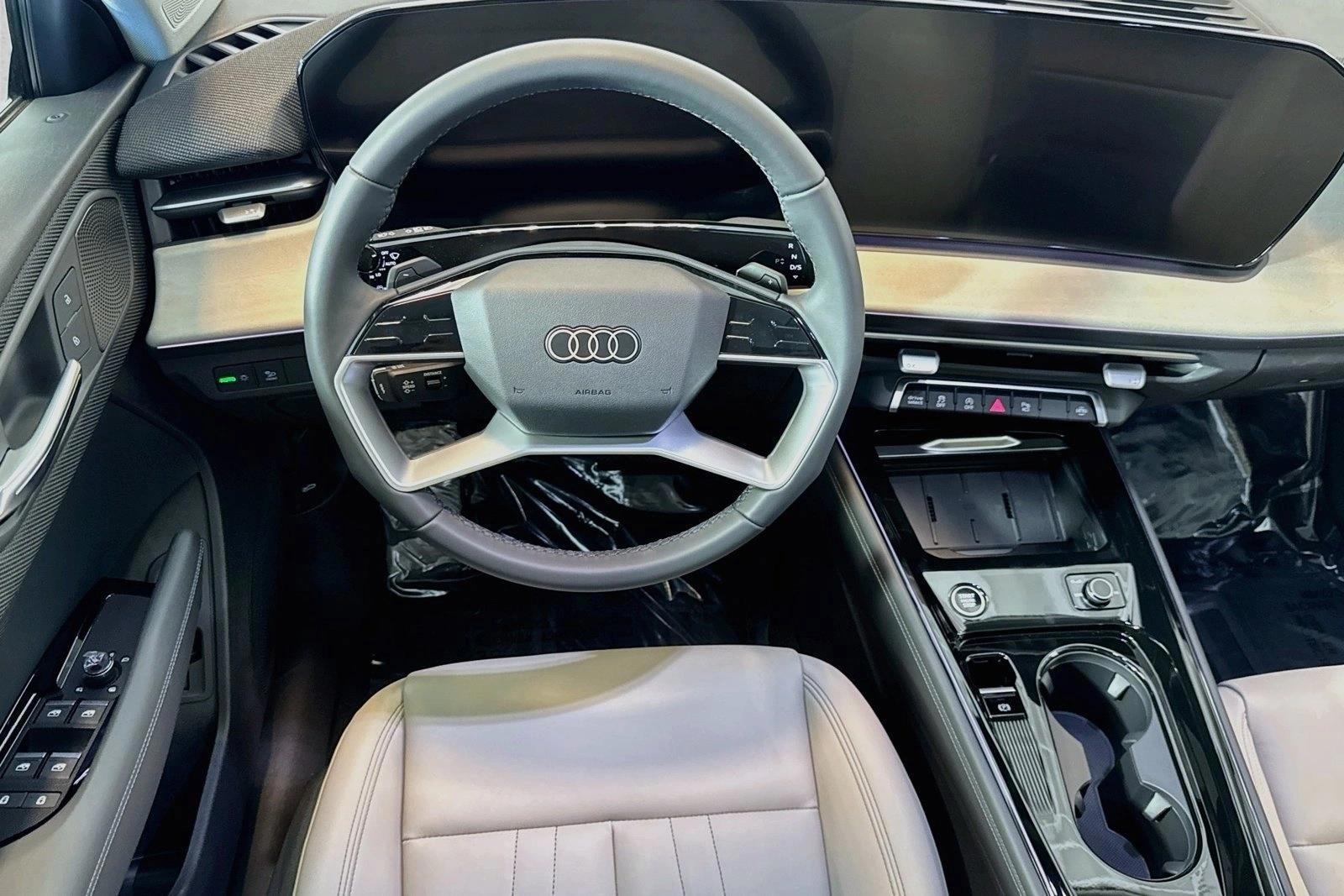 Thumbnail: 2026 Audi Q3 - 4