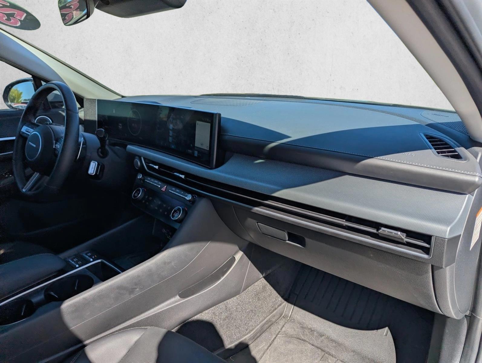 2025 Hyundai Sonata Hybrid Limited - Photo 28