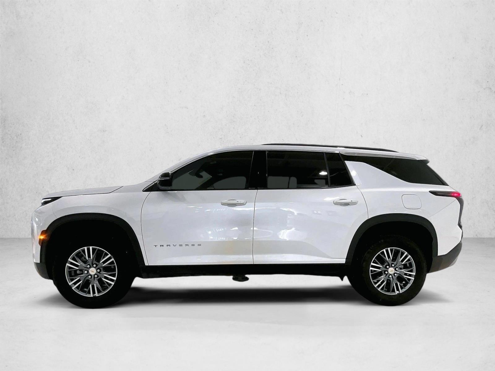 Thumbnail: 2025 Chevrolet Traverse - 2