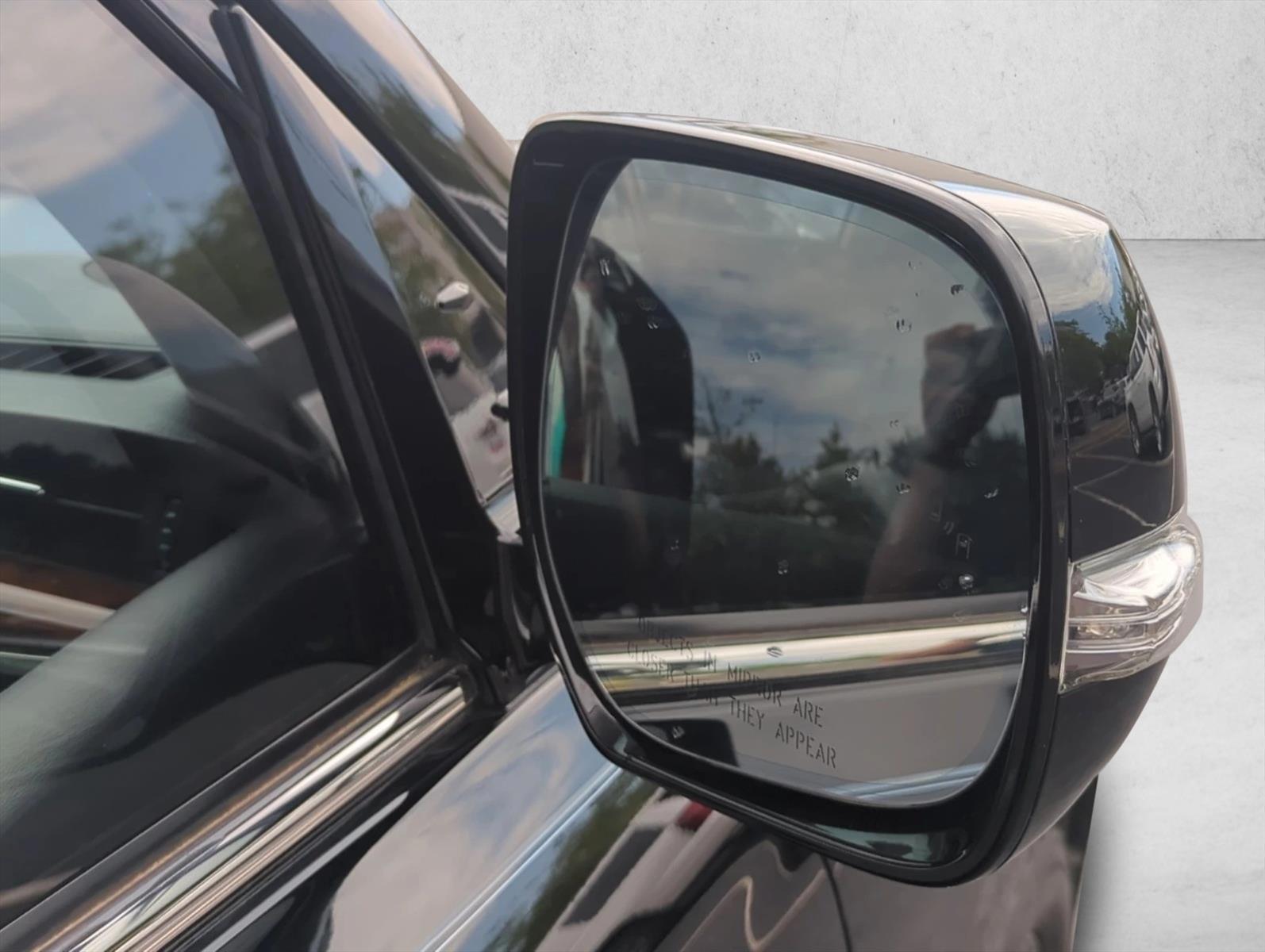 2016 Lexus LX 570
