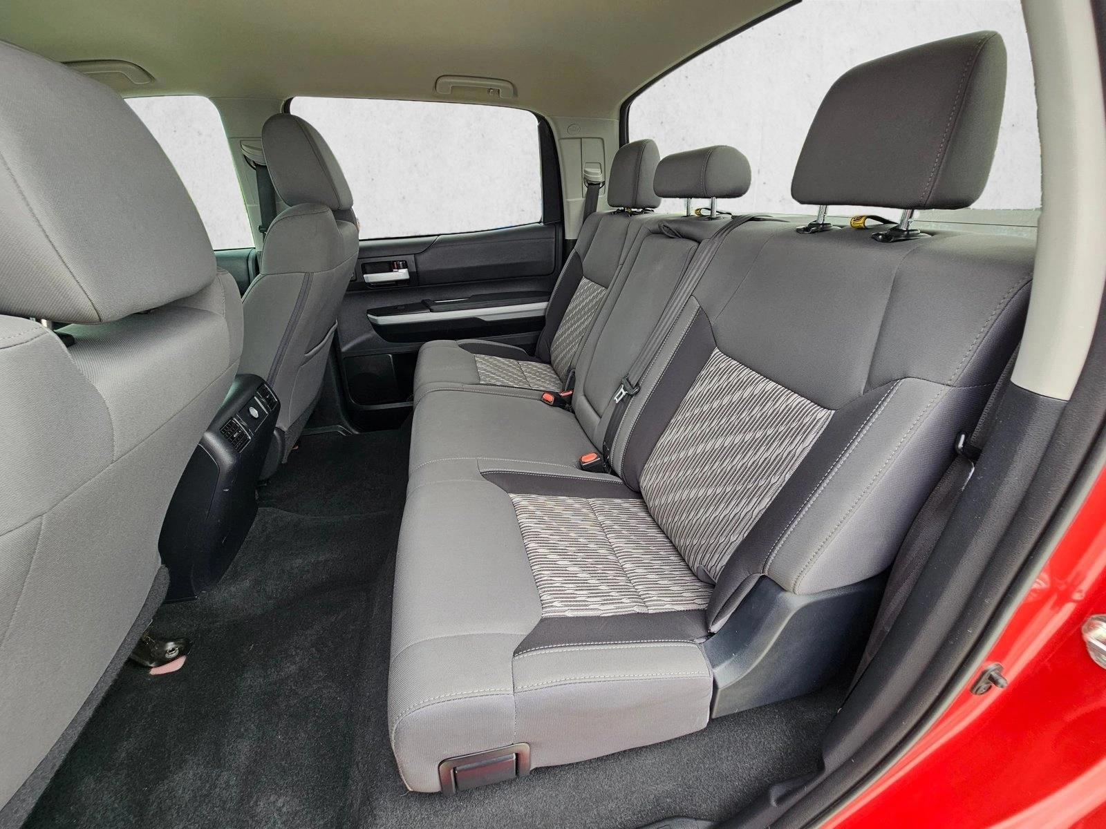 2018 Toyota Tundra SR5 - Photo 19