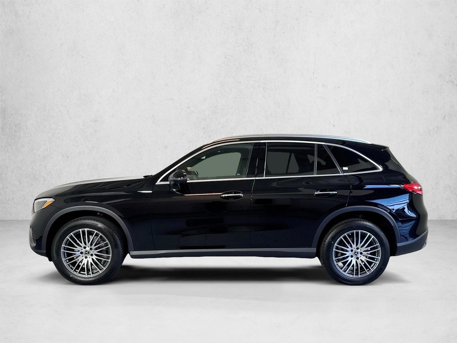Thumbnail: 2026 Mercedes-Benz GLC - 2