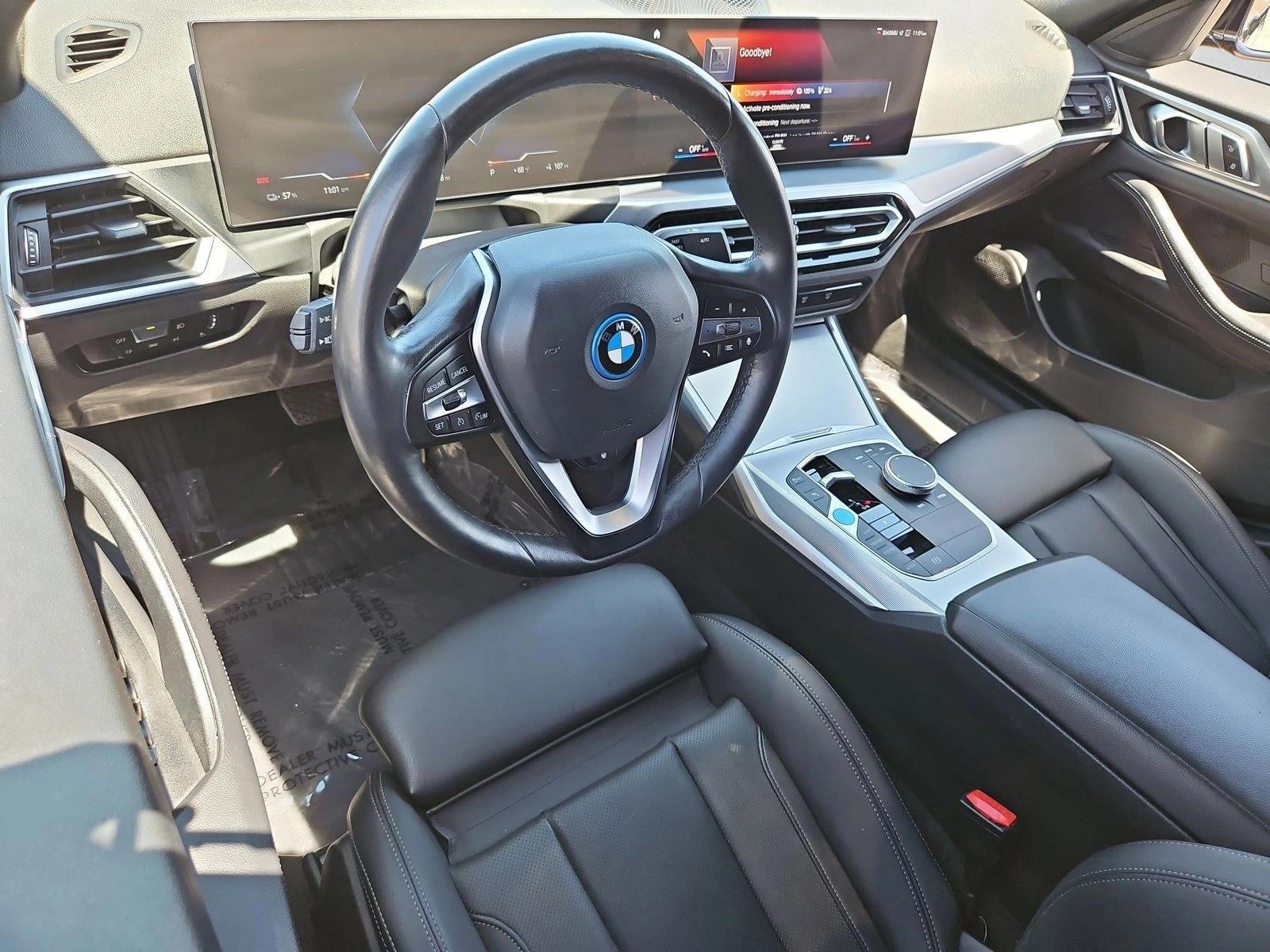 Thumbnail: 2023 BMW i4 - 3