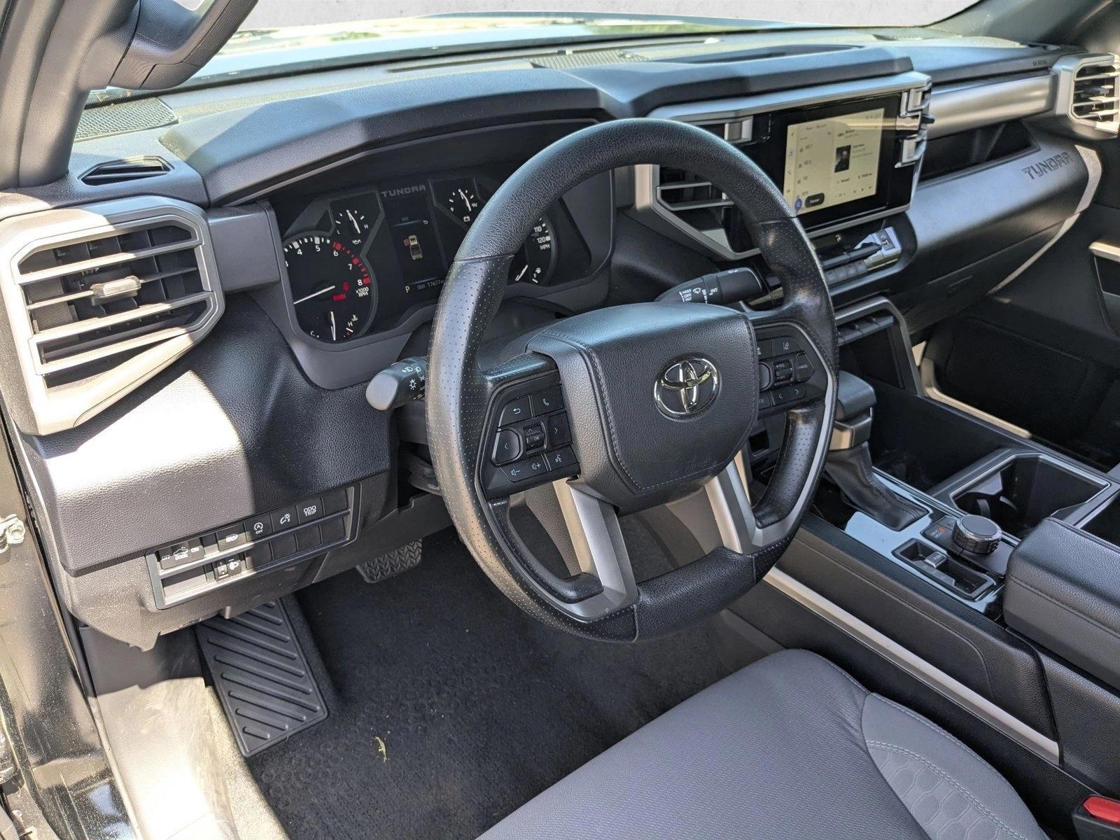 Thumbnail: 2025 Toyota Tundra - 3