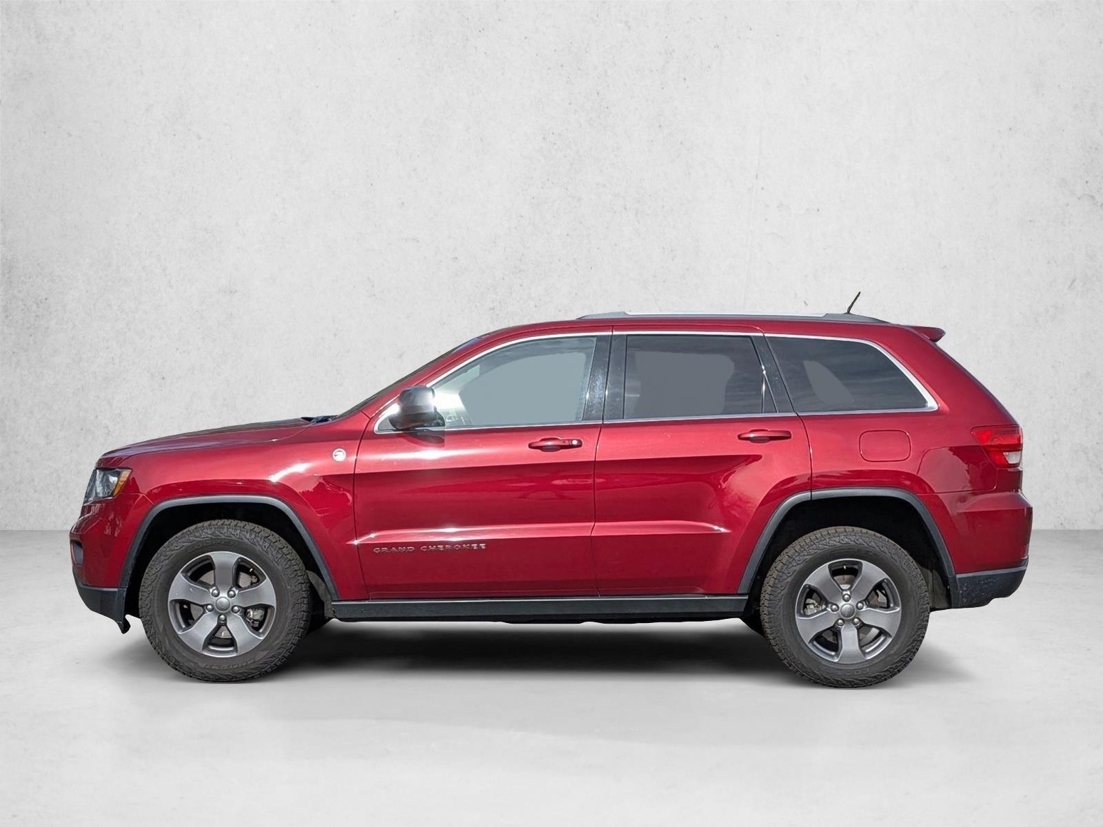 Thumbnail: 2013 Jeep Grand Cherokee - 2