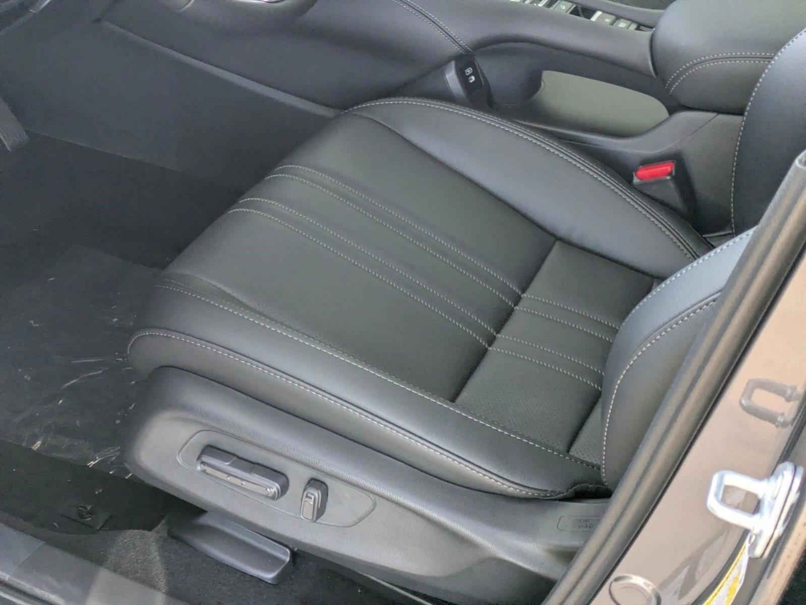 Thumbnail: 2027 Honda HR-V - 4