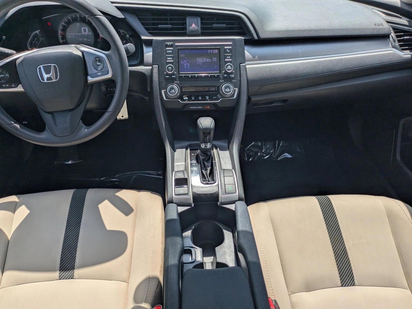 Thumbnail: 2016 Honda Civic - 4