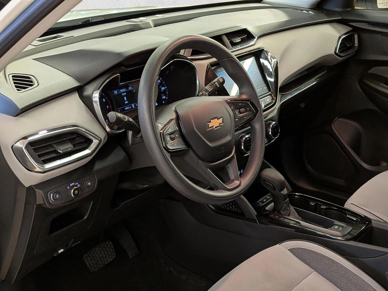 Thumbnail: 2021 Chevrolet TrailBlazer - 3