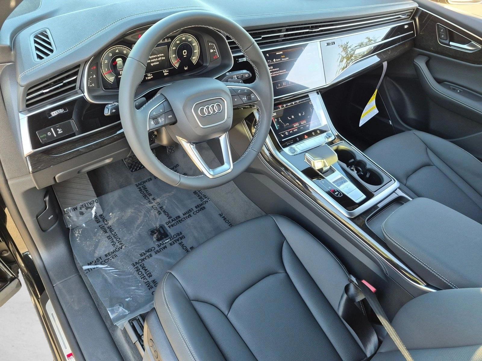 Thumbnail: 2026 Audi Q8 - 3