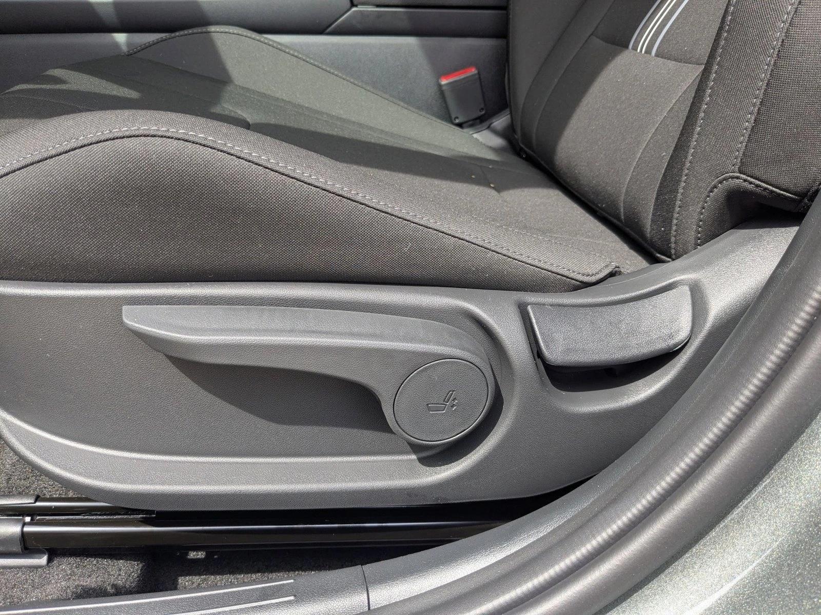 Thumbnail: 2026 Hyundai Elantra - 4