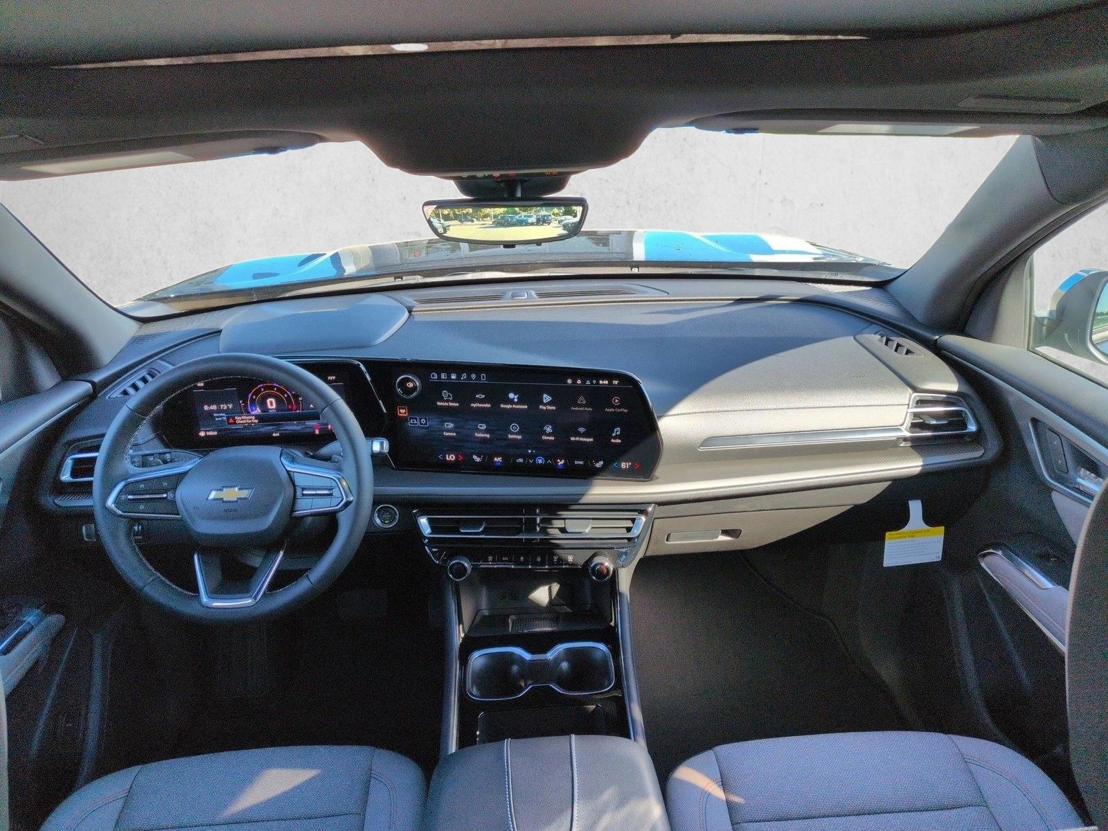Thumbnail: 2026 Chevrolet Traverse - 3