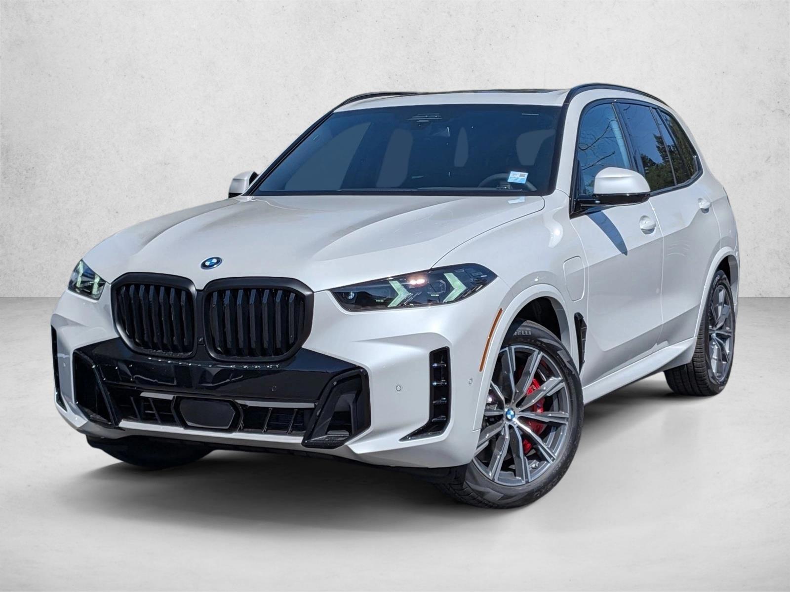Thumbnail: 2026 BMW X5 - 1