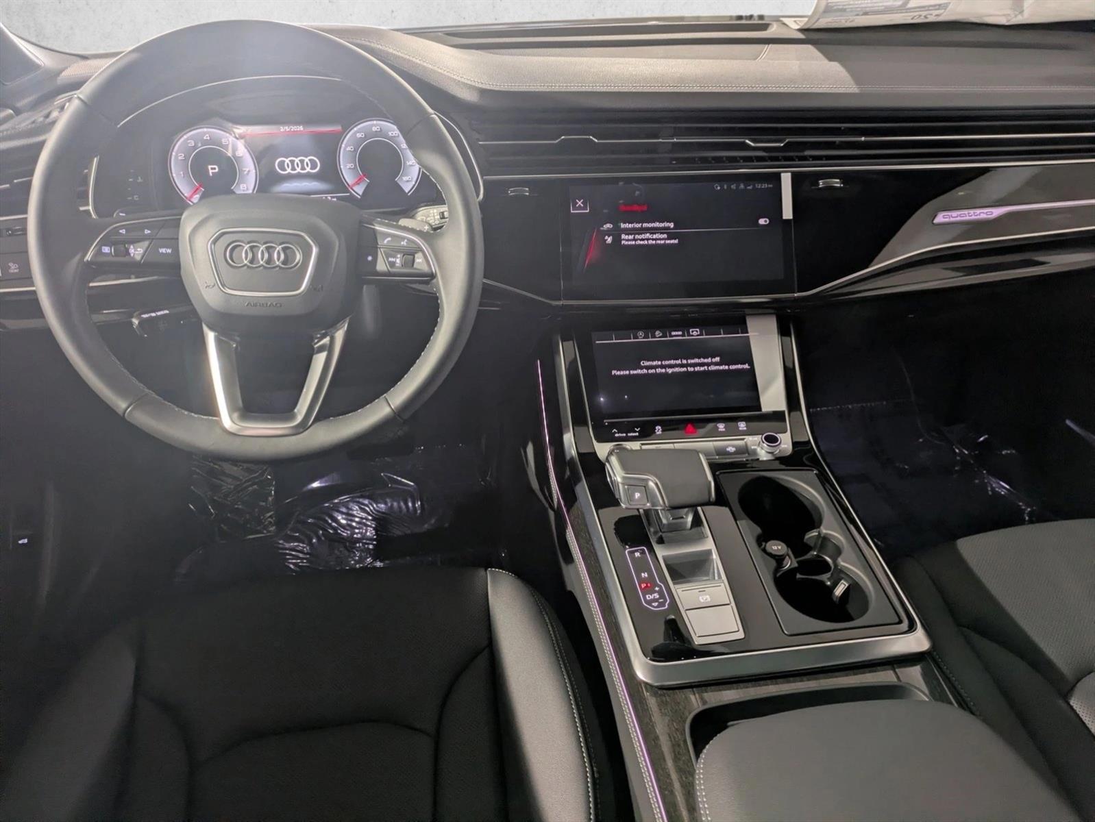 Thumbnail: 2026 Audi Q7 - 4