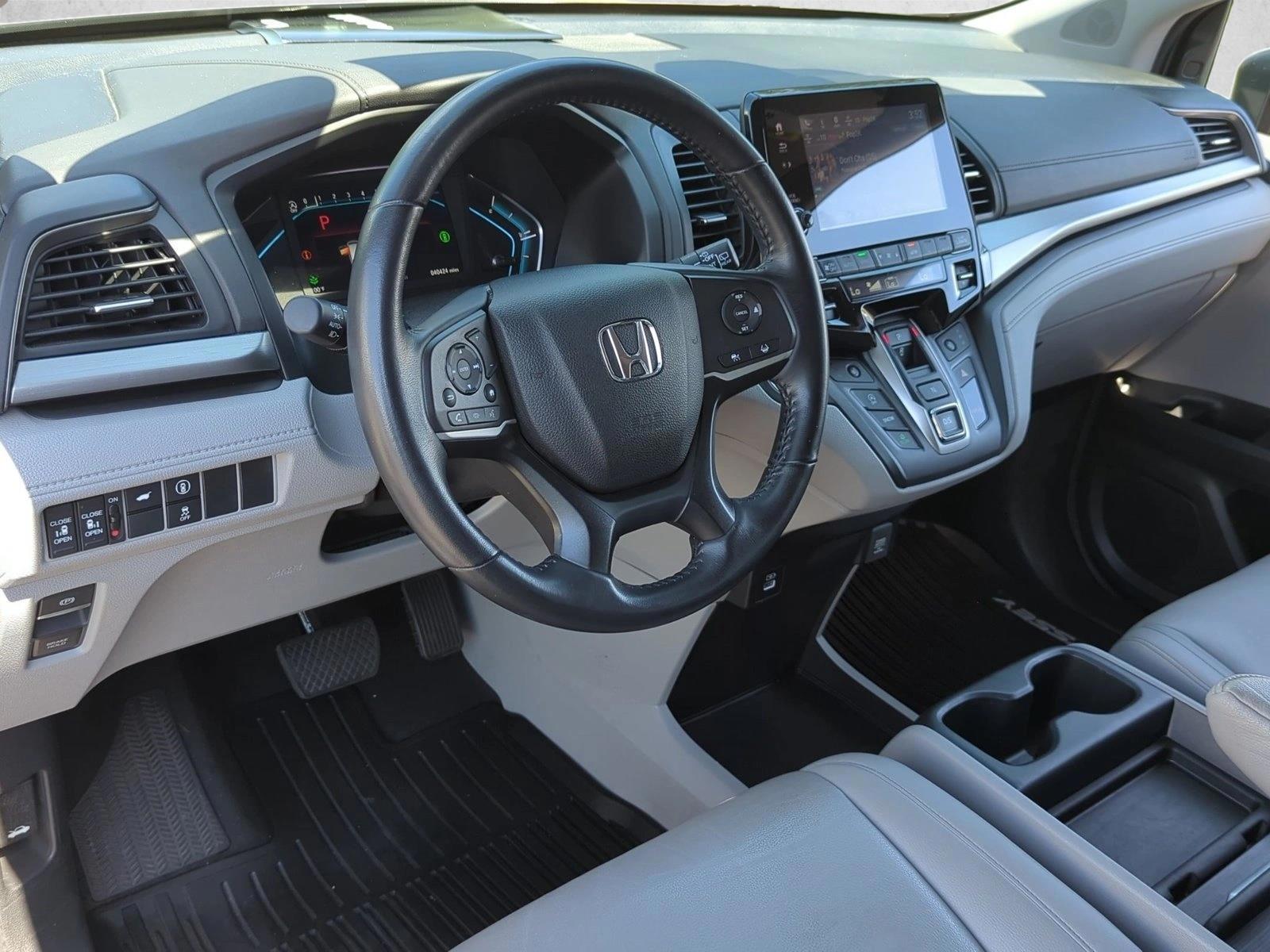 Thumbnail: 2023 Honda Odyssey - 3