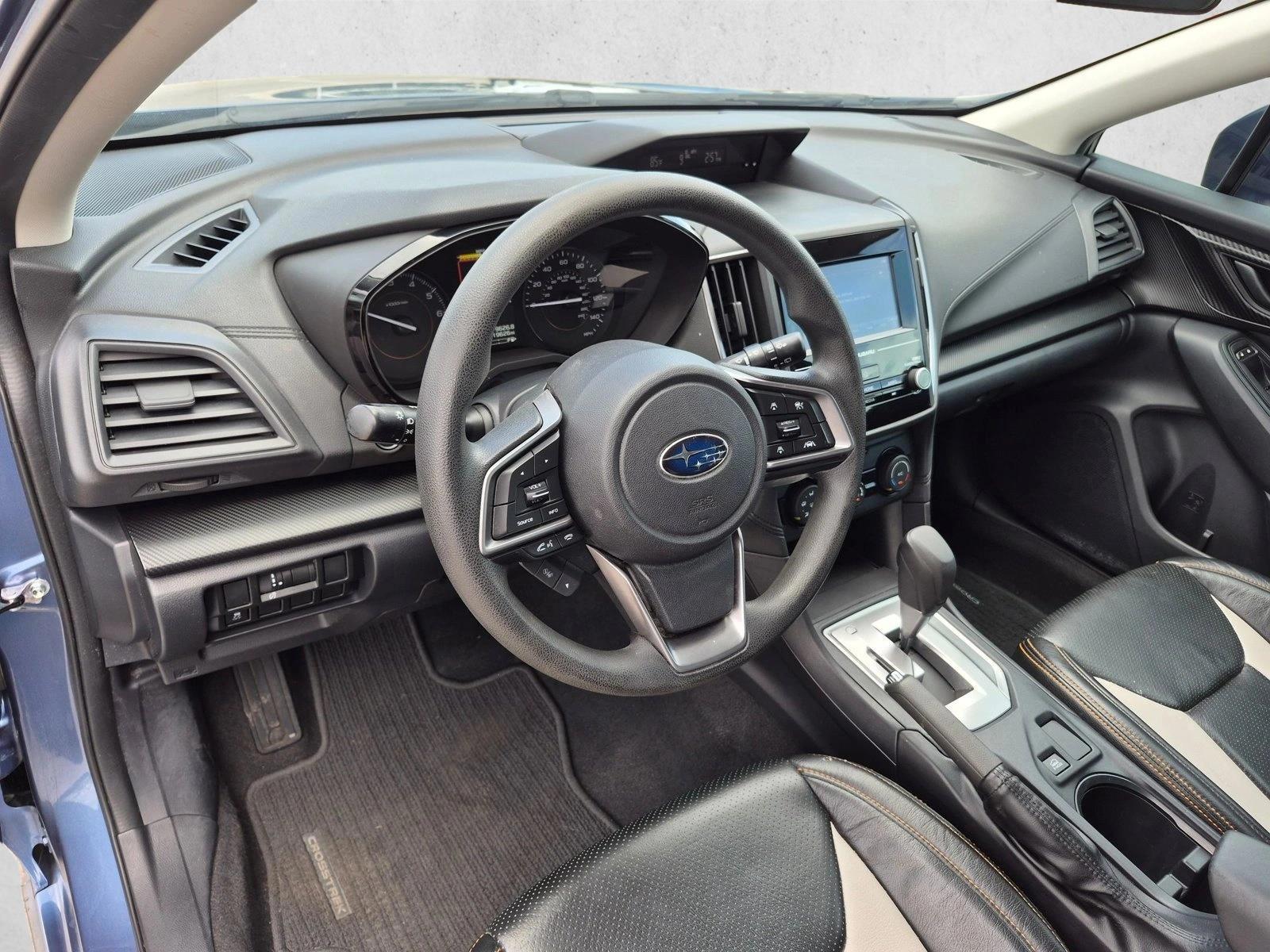 Thumbnail: 2019 Subaru Crosstrek - 3