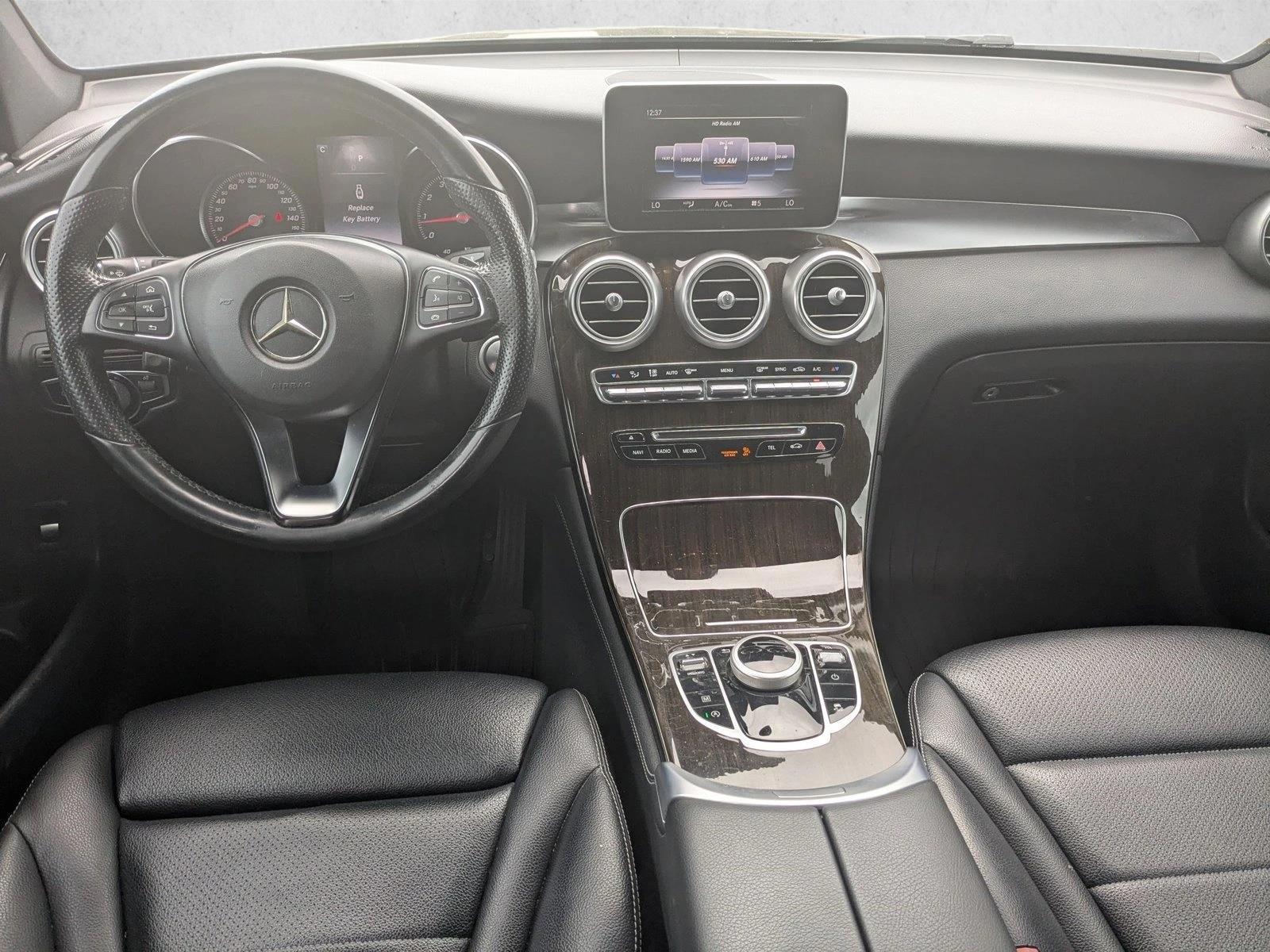 Thumbnail: 2017 Mercedes-Benz GLC - 4