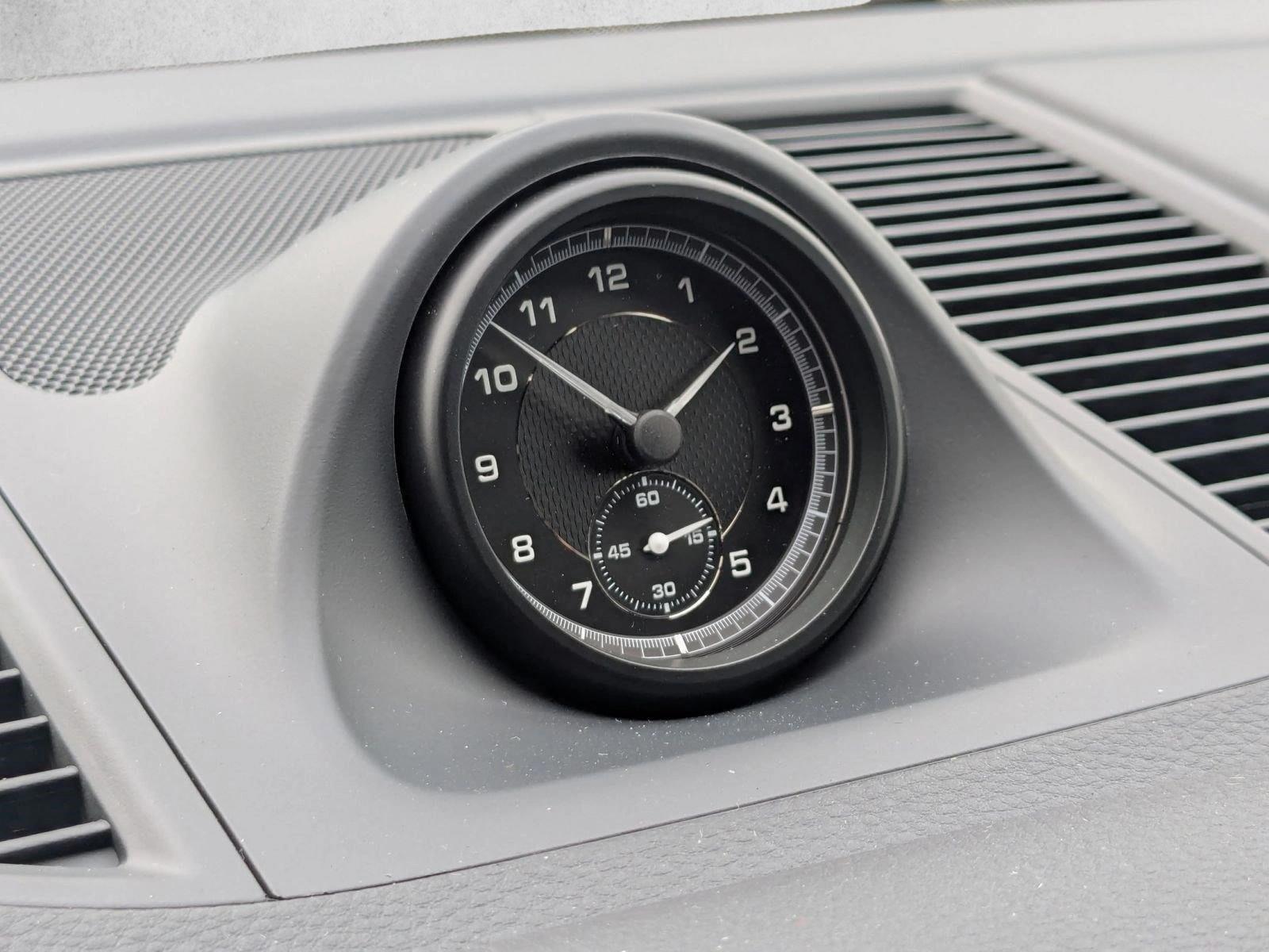 2026 Porsche Macan Base - Photo 21