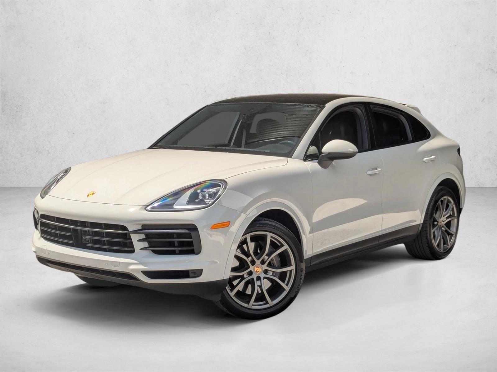 2023 Porsche Cayenne Platinum Edition's photo