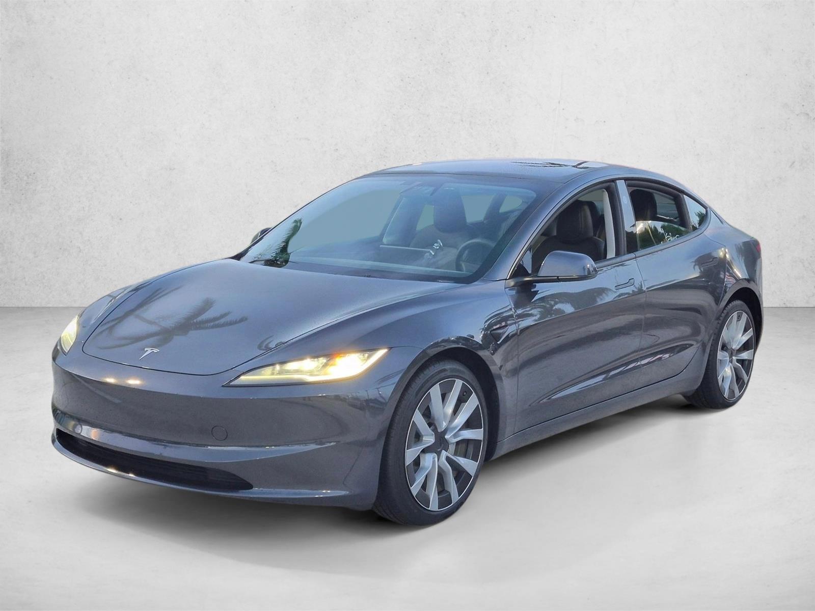 Thumbnail: 2025 Tesla Model 3 - 1