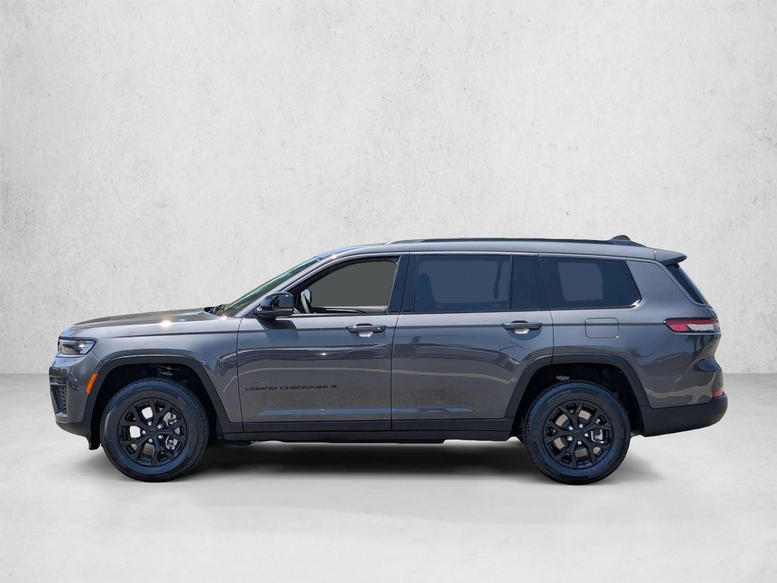 Thumbnail: 2026 Jeep Grand Cherokee L - 2