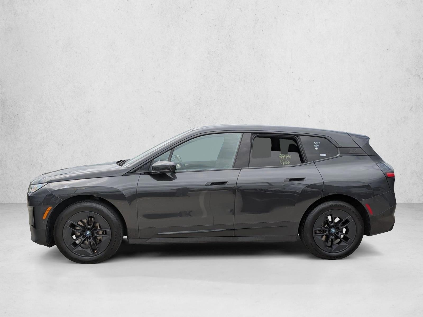 Thumbnail: 2023 BMW iX - 2