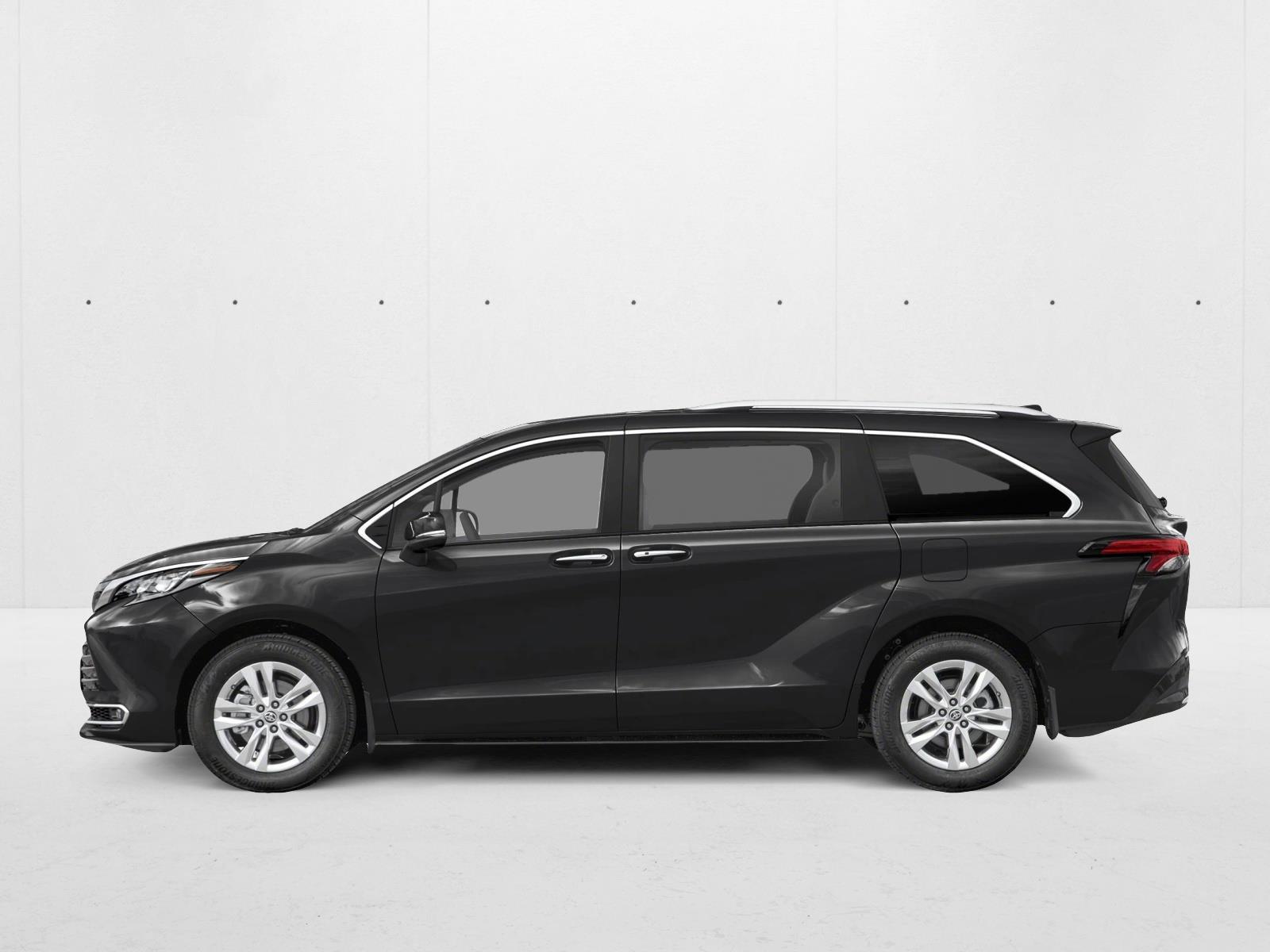 Thumbnail: 2026 Toyota Sienna - 2