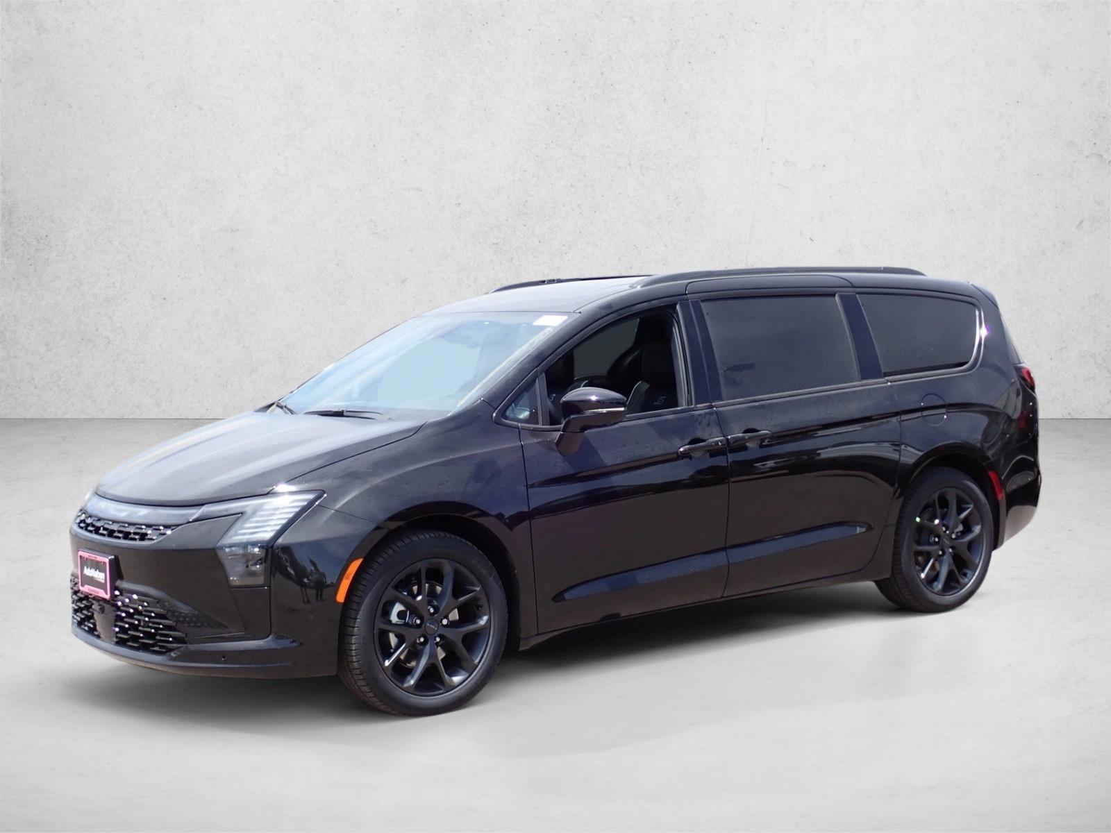 Thumbnail: 2027 Chrysler Pacifica - 1