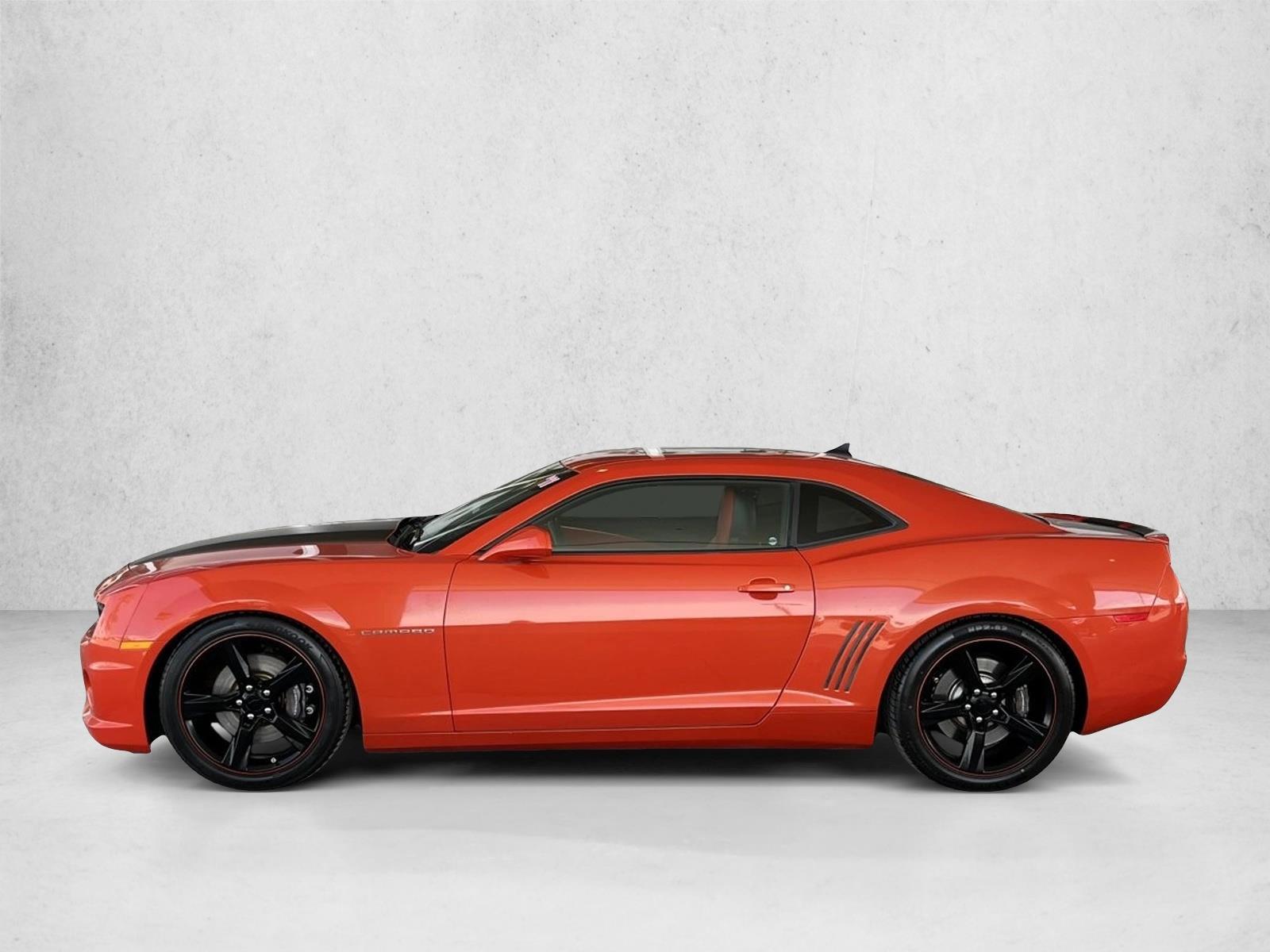 Thumbnail: 2011 Chevrolet Camaro - 2