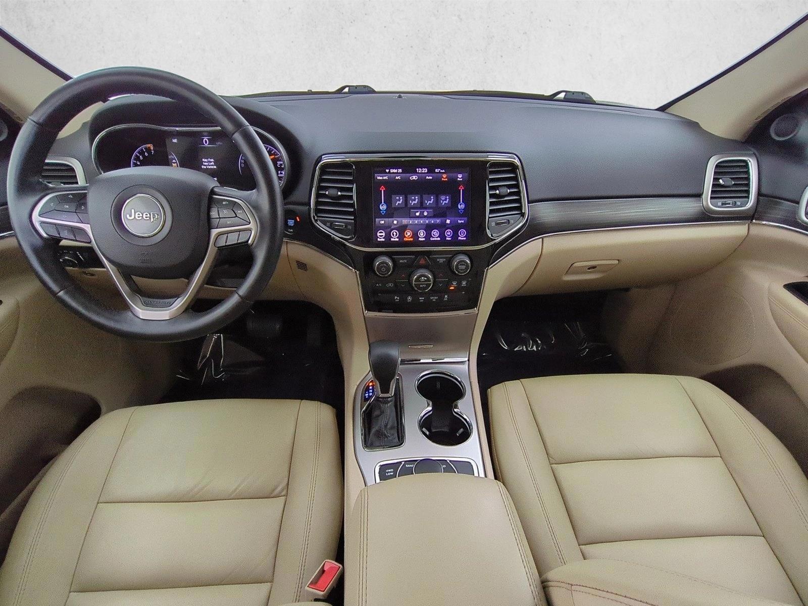 Thumbnail: 2019 Jeep Grand Cherokee - 4