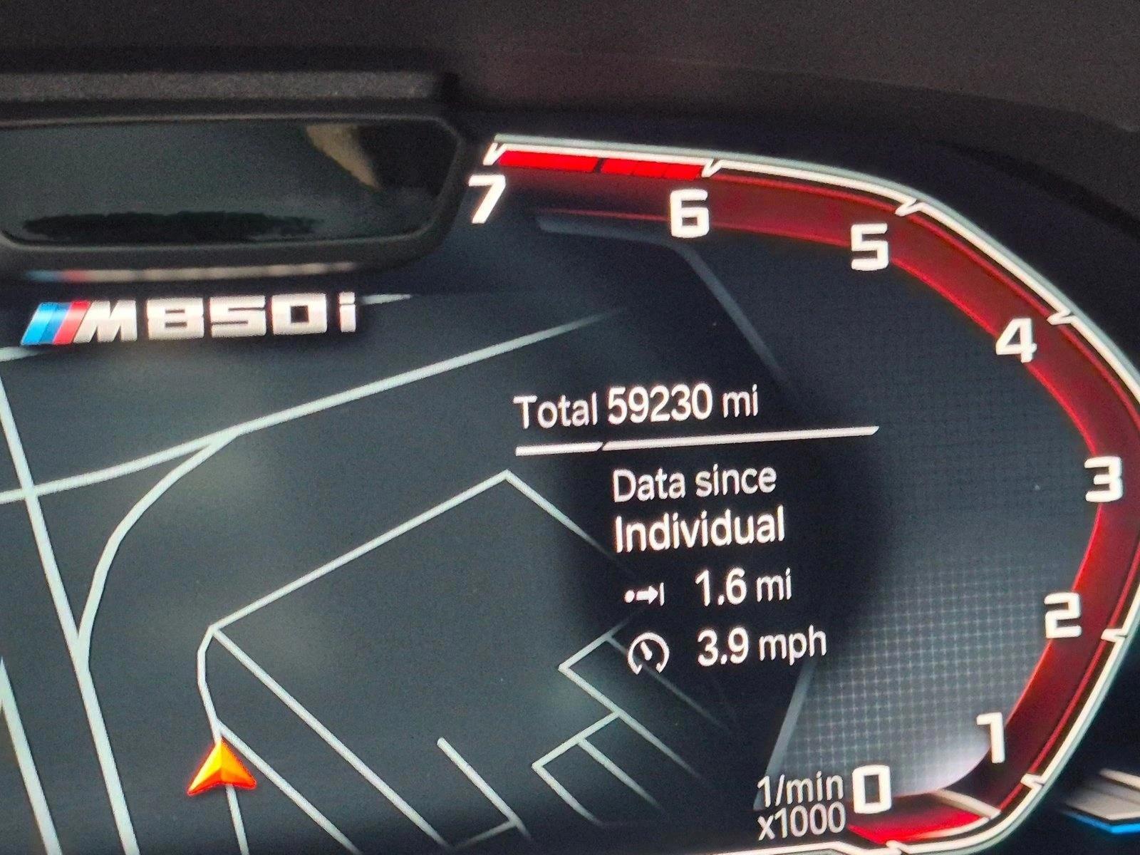 2023 BMW 8 Series M850i - Photo 11