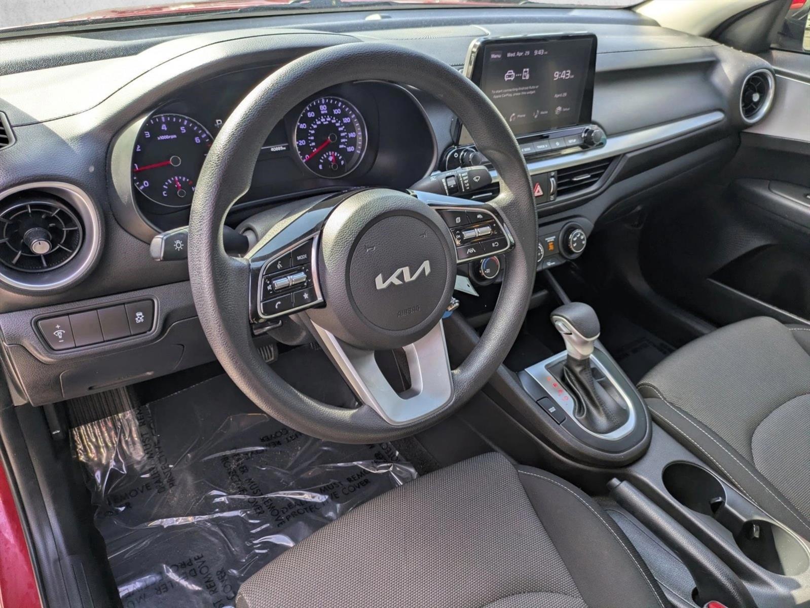 Thumbnail: 2023 Kia Forte - 3
