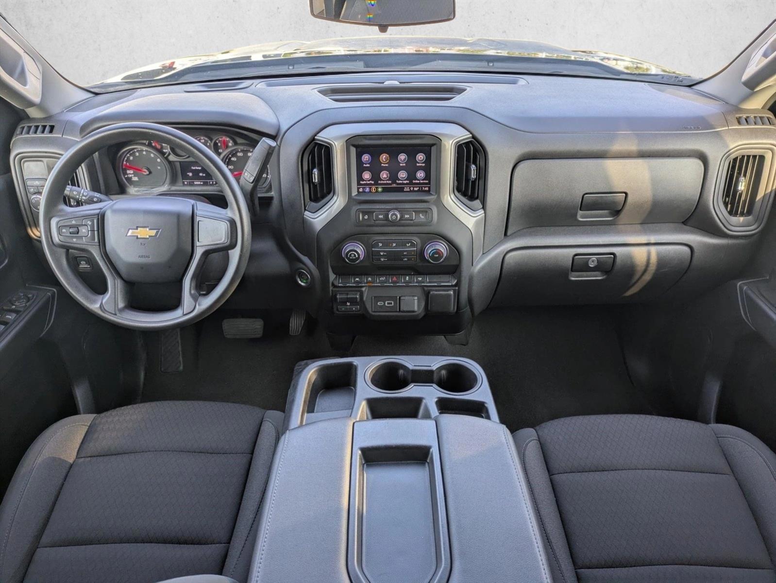 2024 Chevrolet Silverado 1500 Custom - Photo 13