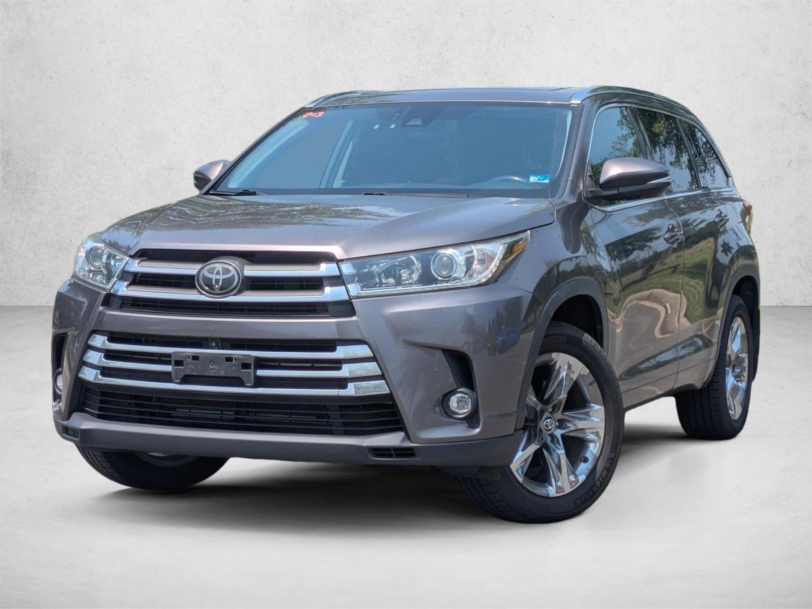 Thumbnail: 2019 Toyota Highlander - 1