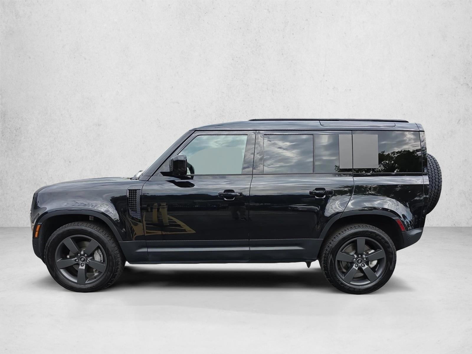 Thumbnail: 2025 Land Rover Defender - 2
