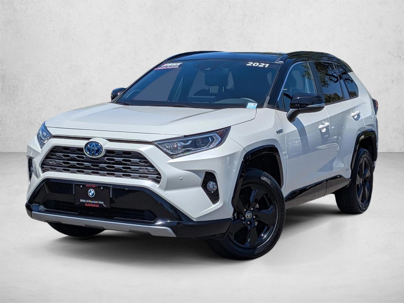 Thumbnail: 2021 Toyota RAV4 - 1
