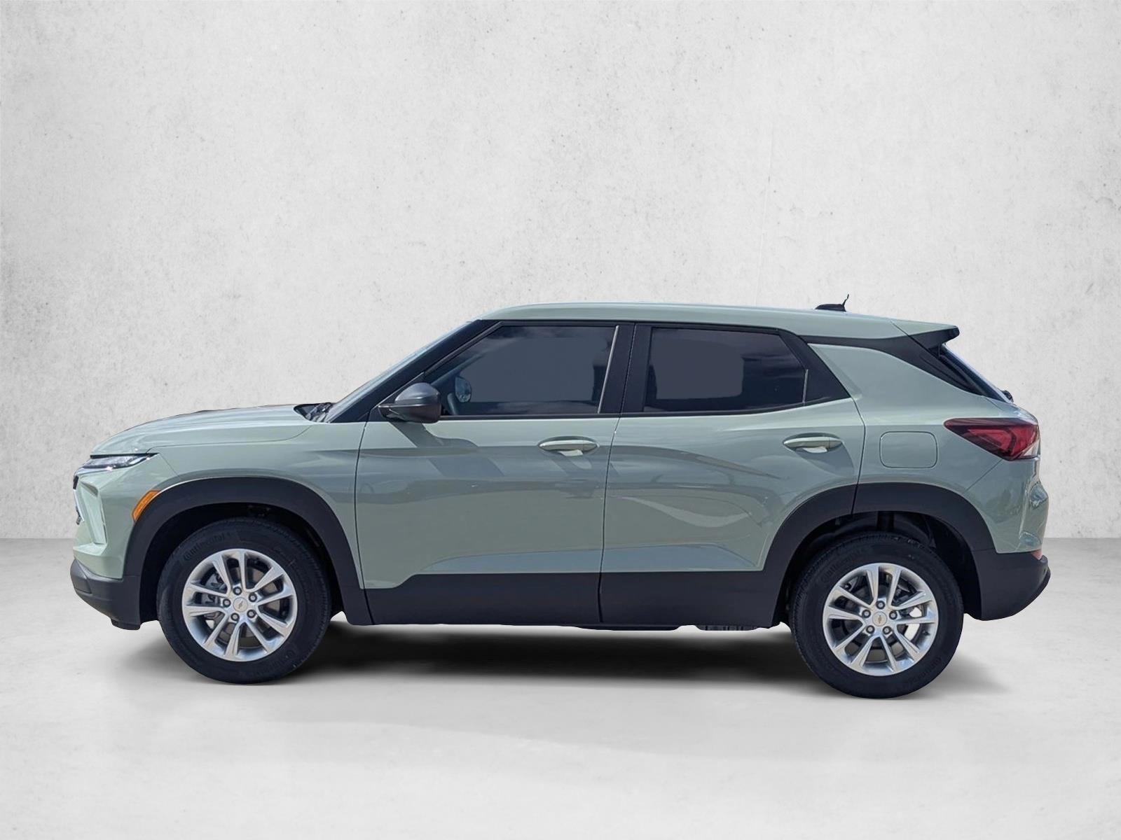 Thumbnail: 2026 Chevrolet TrailBlazer - 2