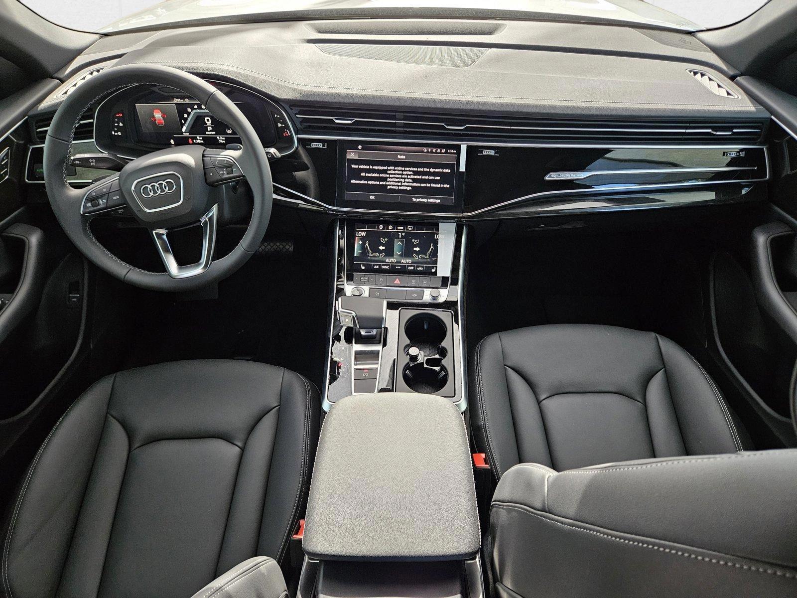 Thumbnail: 2025 Audi Q8 - 3