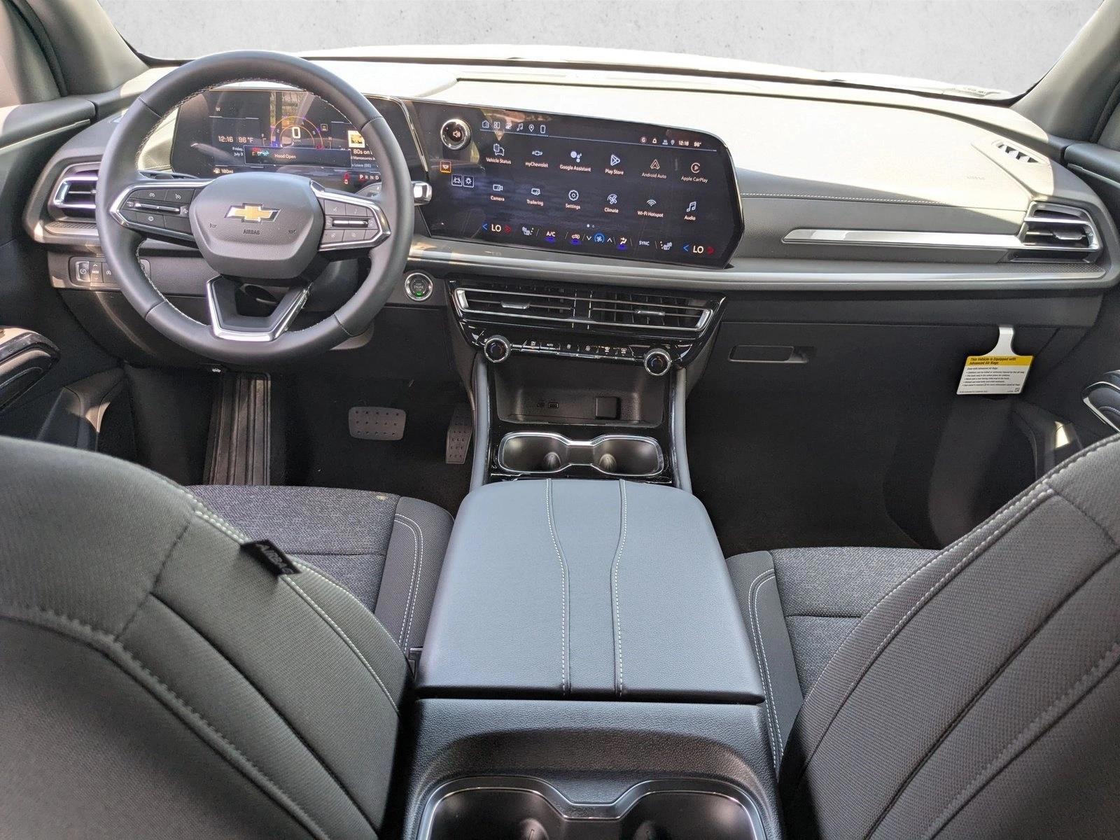 Thumbnail: 2026 Chevrolet Traverse - 3