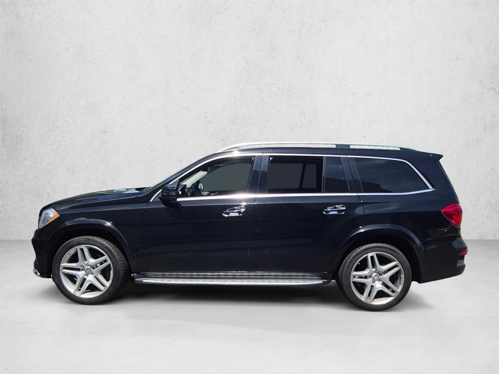Thumbnail: 2016 Mercedes-Benz GL-Class - 2