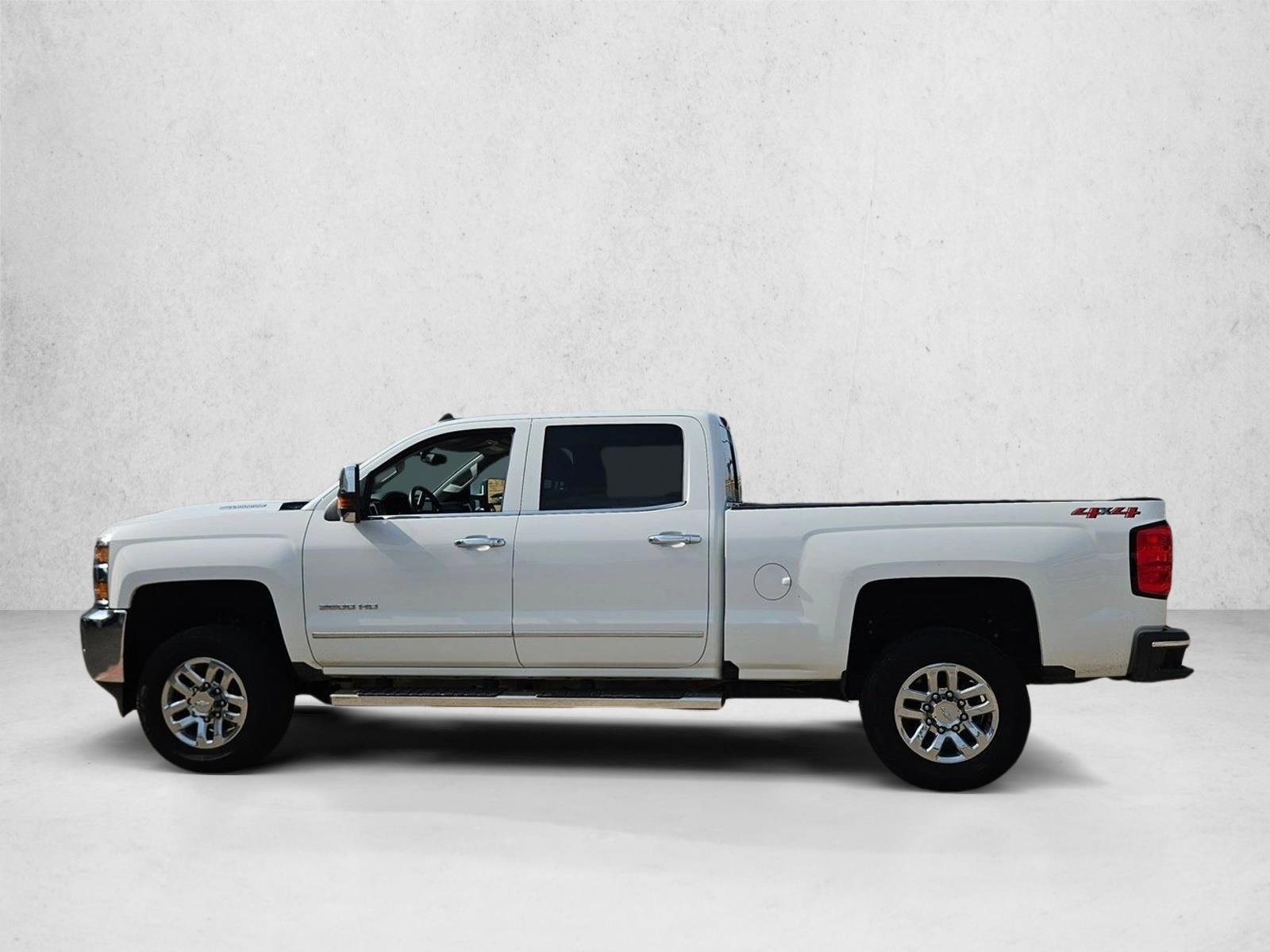 Thumbnail: 2019 Chevrolet Silverado 3500 - 2