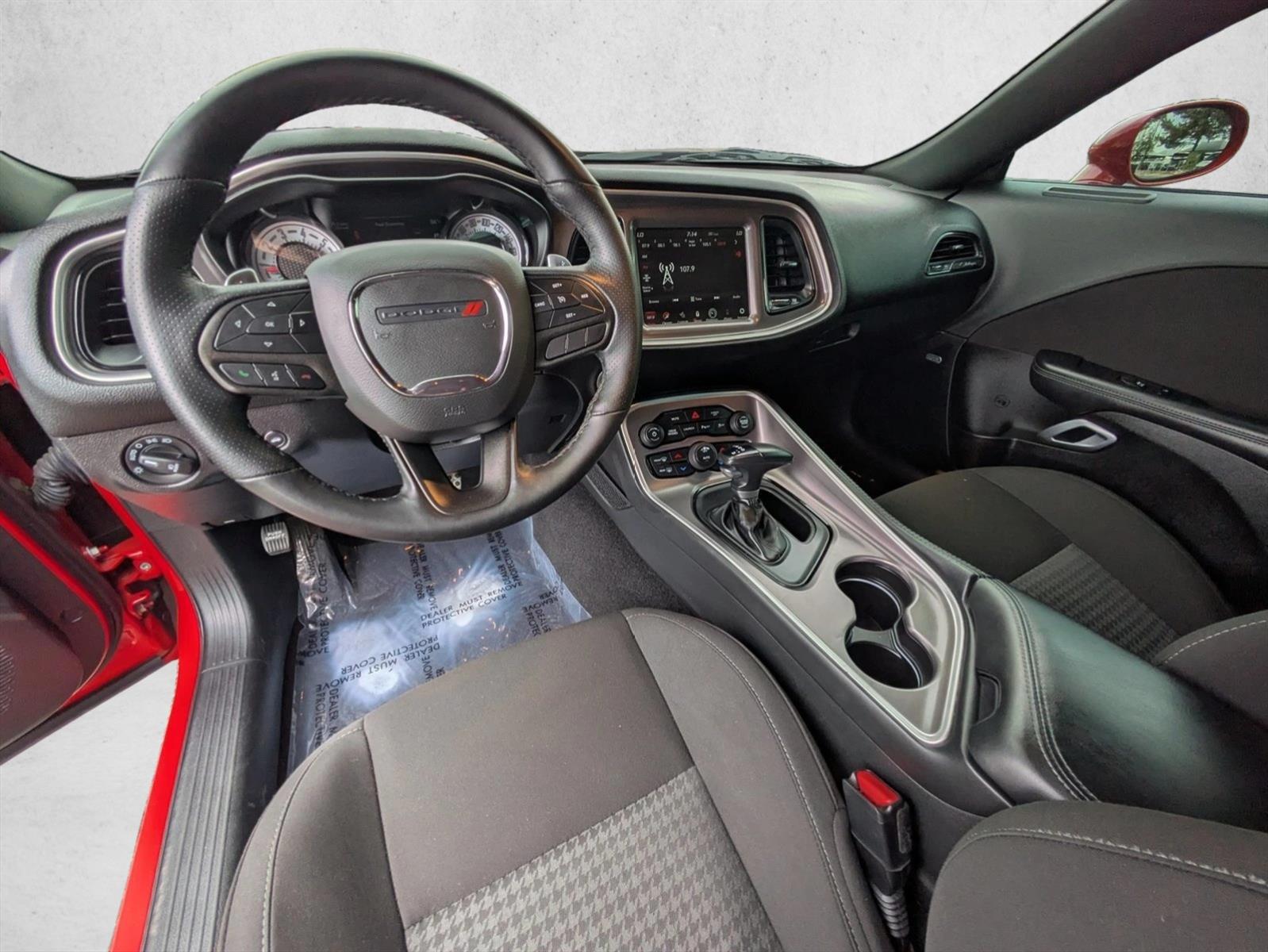 Thumbnail: 2022 Dodge Challenger - 4