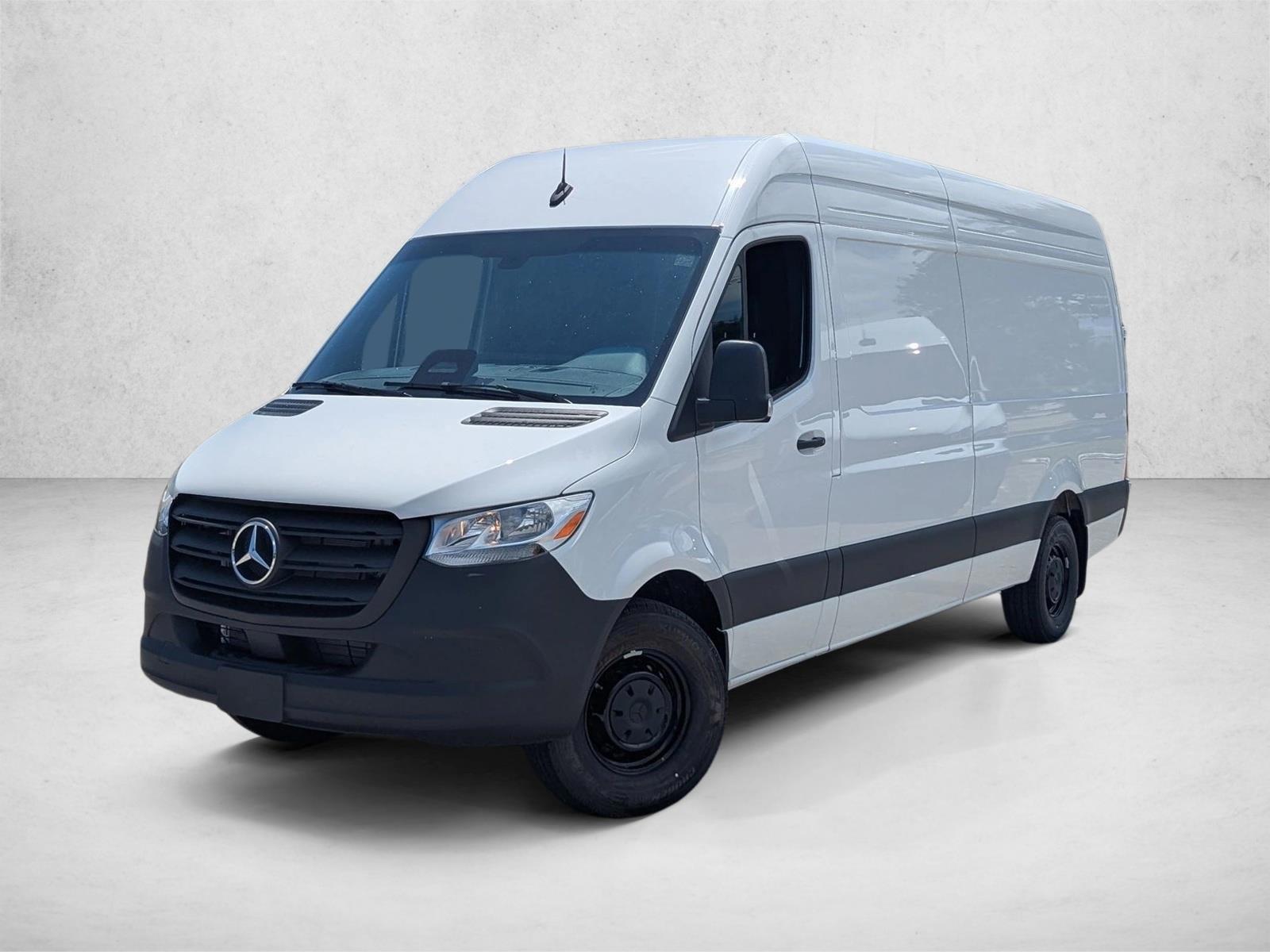 Thumbnail: 2026 Mercedes-Benz Sprinter - 1