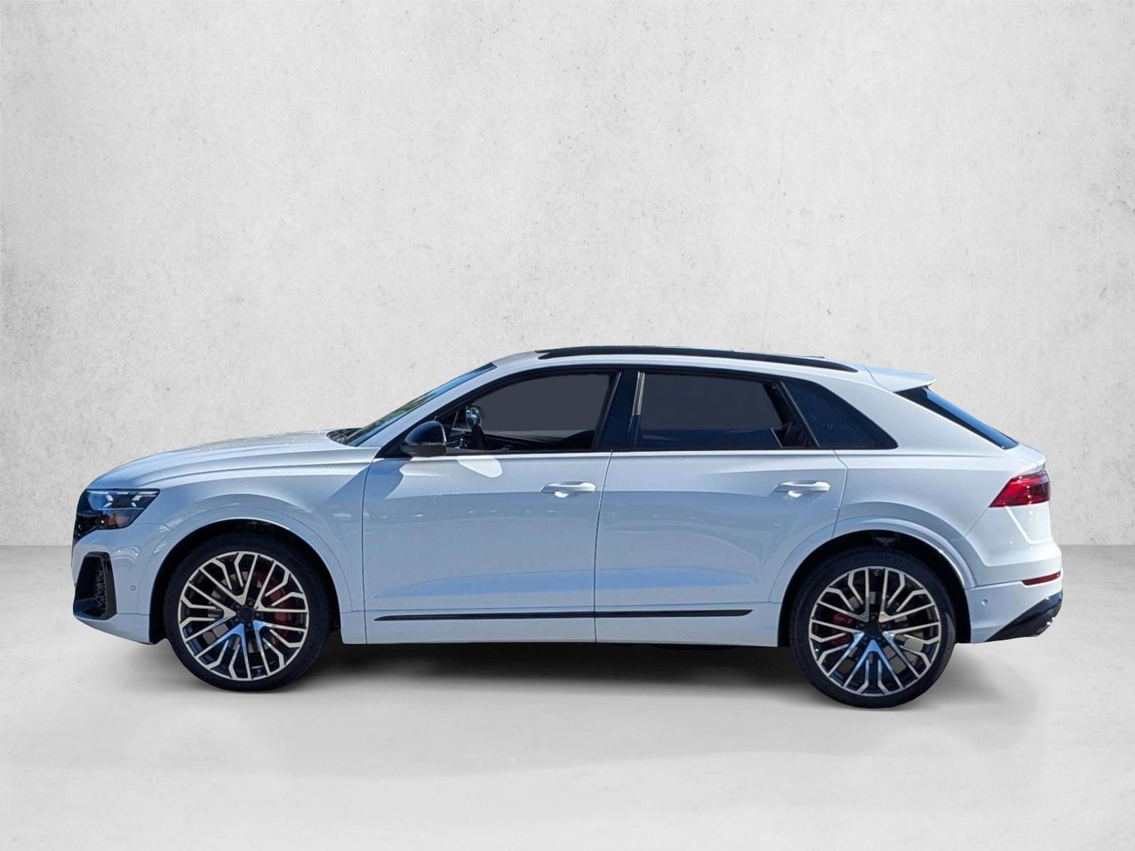 Thumbnail: 2026 Audi SQ8 - 2